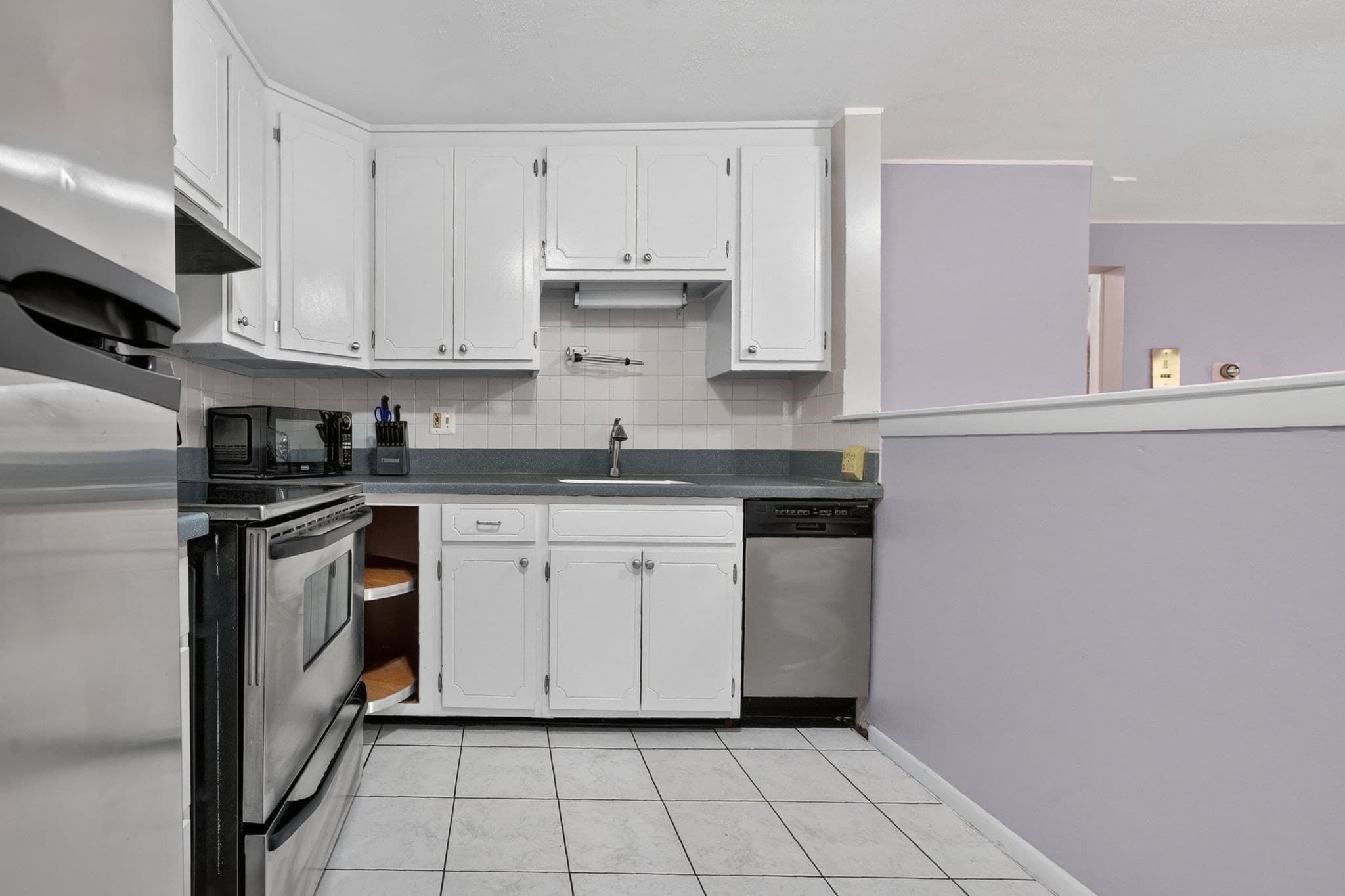Condominium at 2192 Mass Ave # 2, Cambridge MA 02140, Cambridge, photo 9 of 23