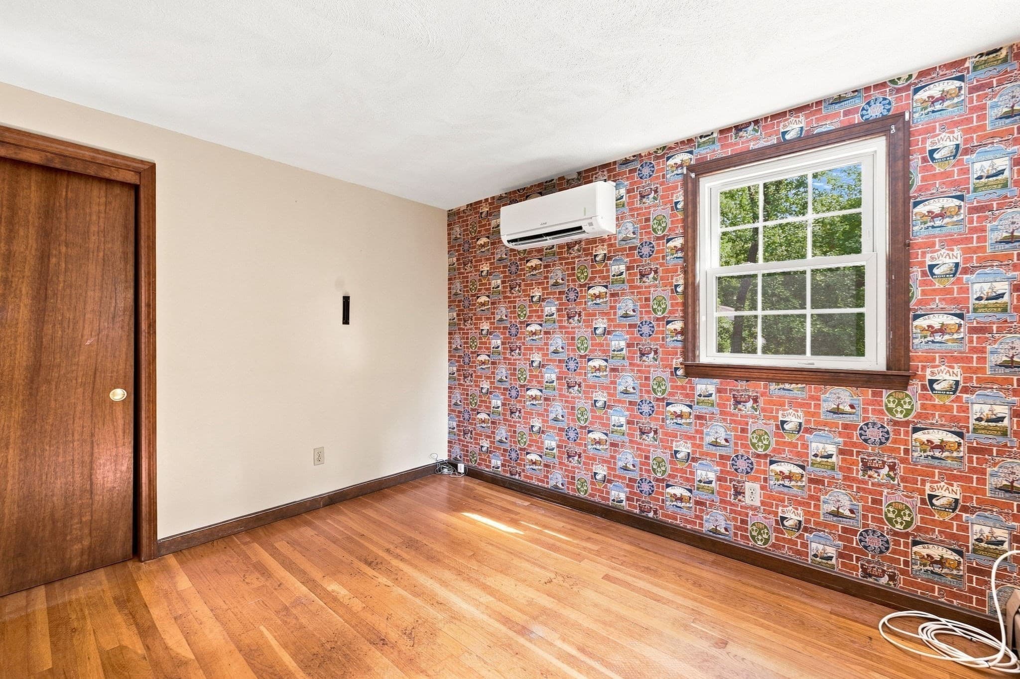 Single Family Residence at 30 Ideal Ave, Chelmsford MA 01824, Chelmsford, photo 31 of 37