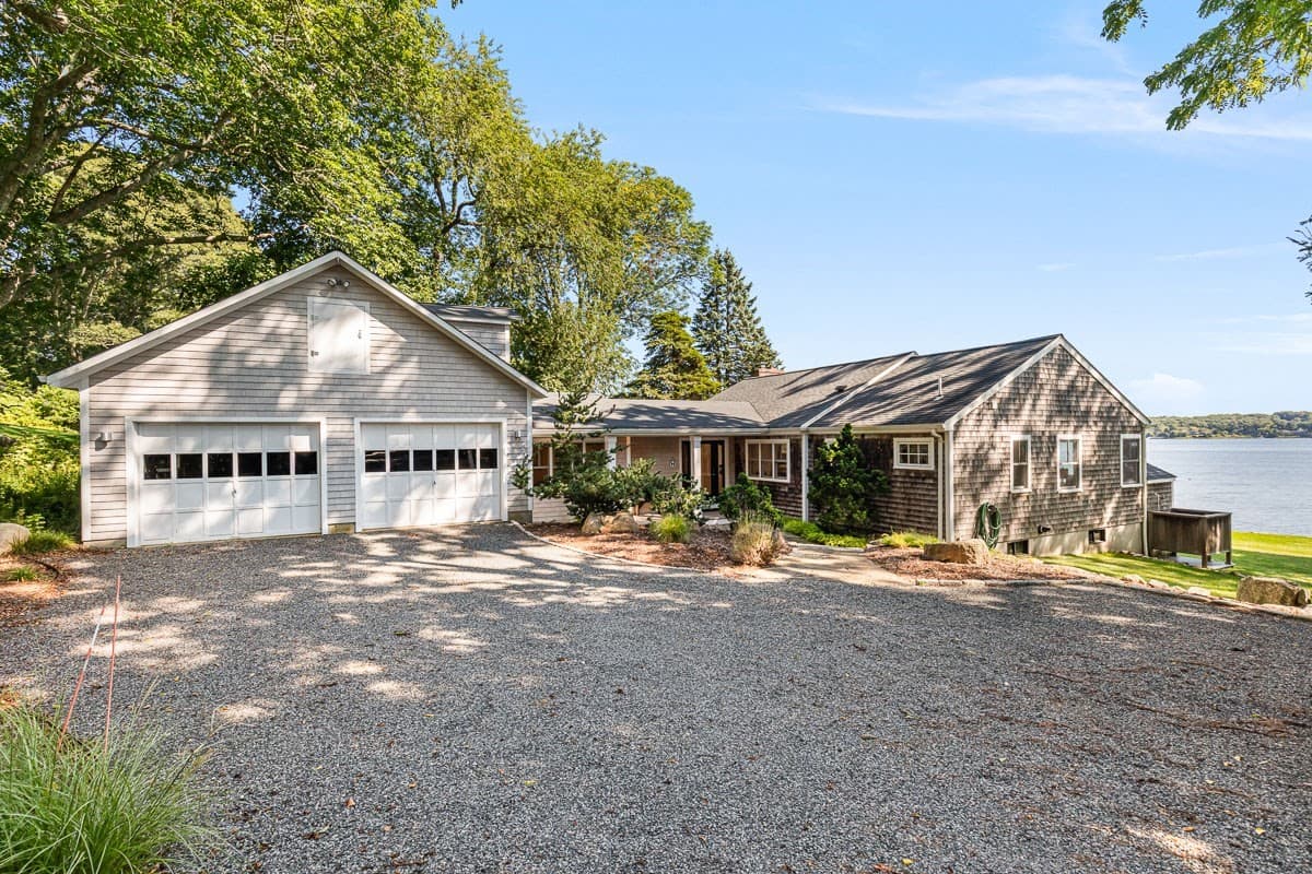 Single Family Residence at 1380H Drift Road, Westport MA 02790, photo 4 of 42