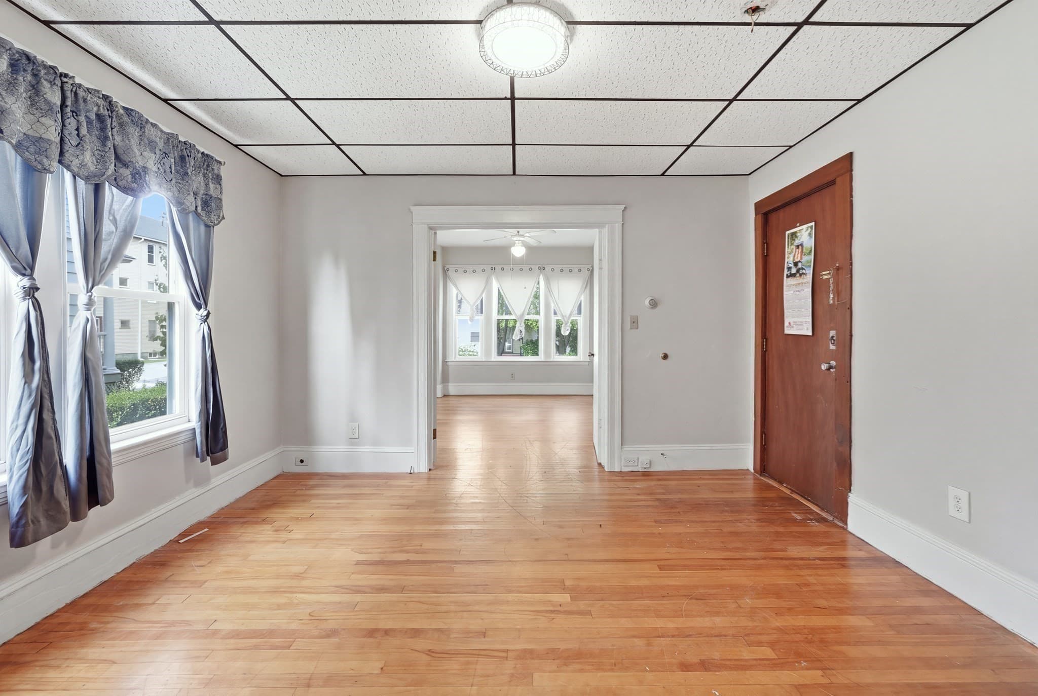 5-9 Family at 17 Fairbanks St, Worcester MA 01610, Worcester, photo 20 of 42