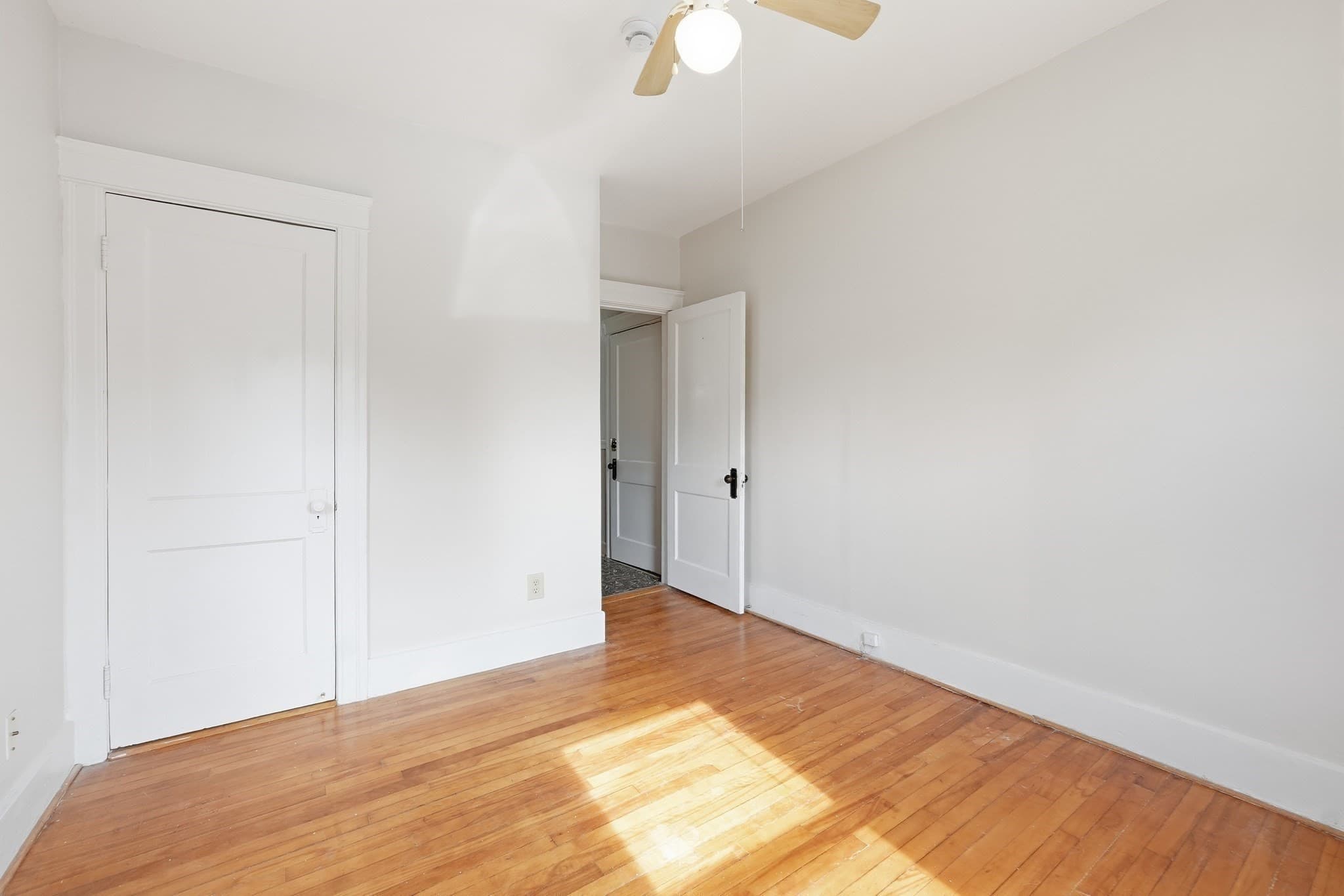 5-9 Family at 17 Fairbanks St, Worcester MA 01610, Worcester, photo 21 of 42