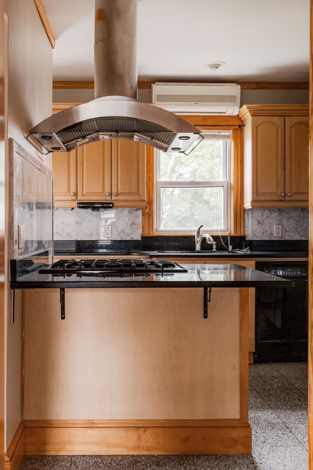 Condominium at 59 Court St # 2, Medford MA 02155, Medford, photo 8 of 35