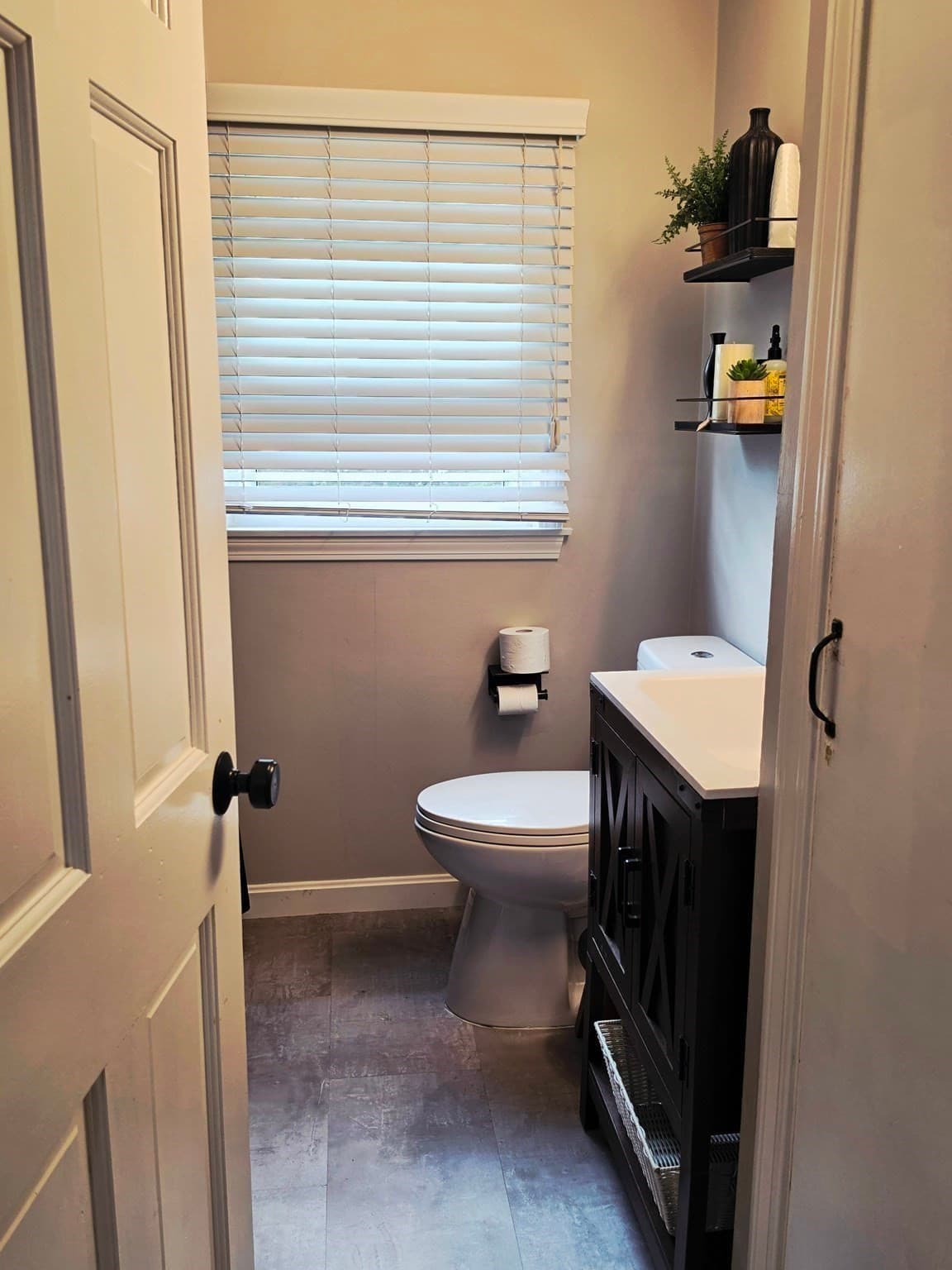 Single Family Residence at 125 Running Brook Rd, Boston MA 02132, photo 5 of 19