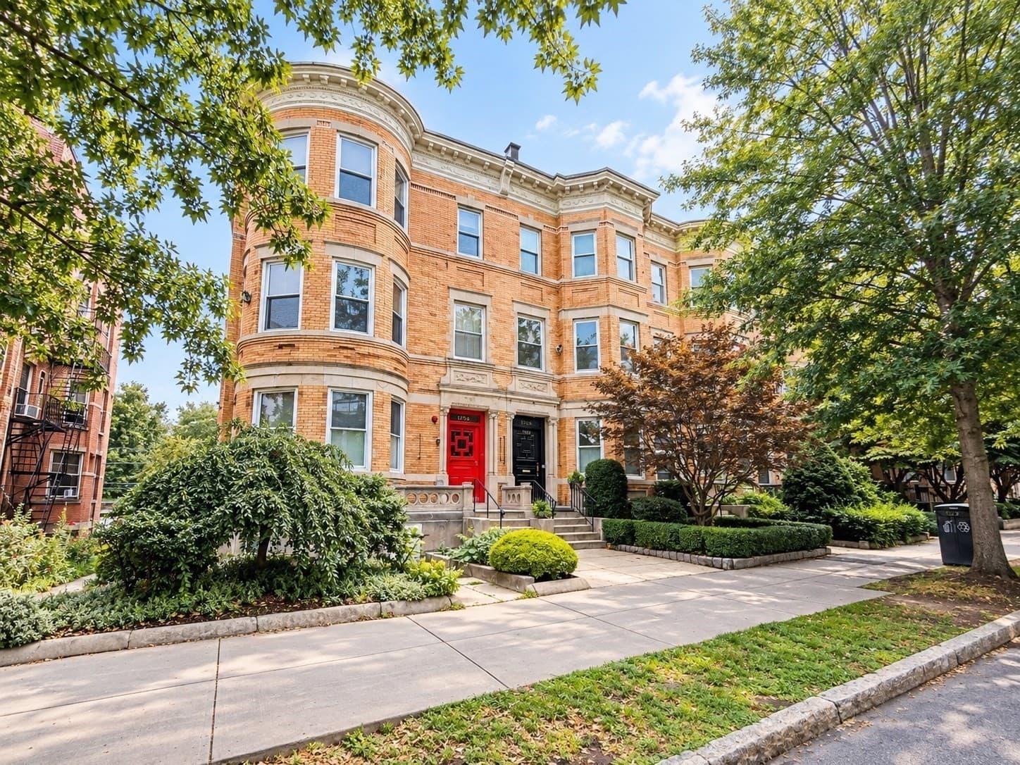 Condominium at 1742 Beacon St # 2, Brookline MA 02445, Brookline, photo 12 of 12