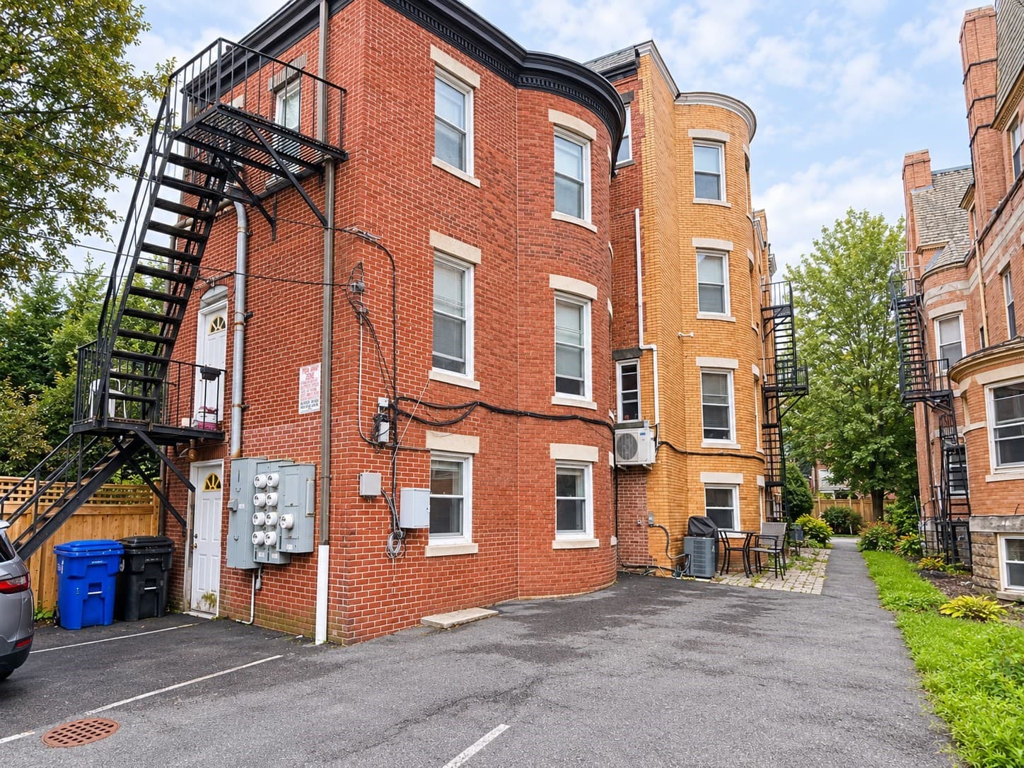 Condominium at 1742 Beacon St # 2, Brookline MA 02445, Brookline, photo 11 of 12