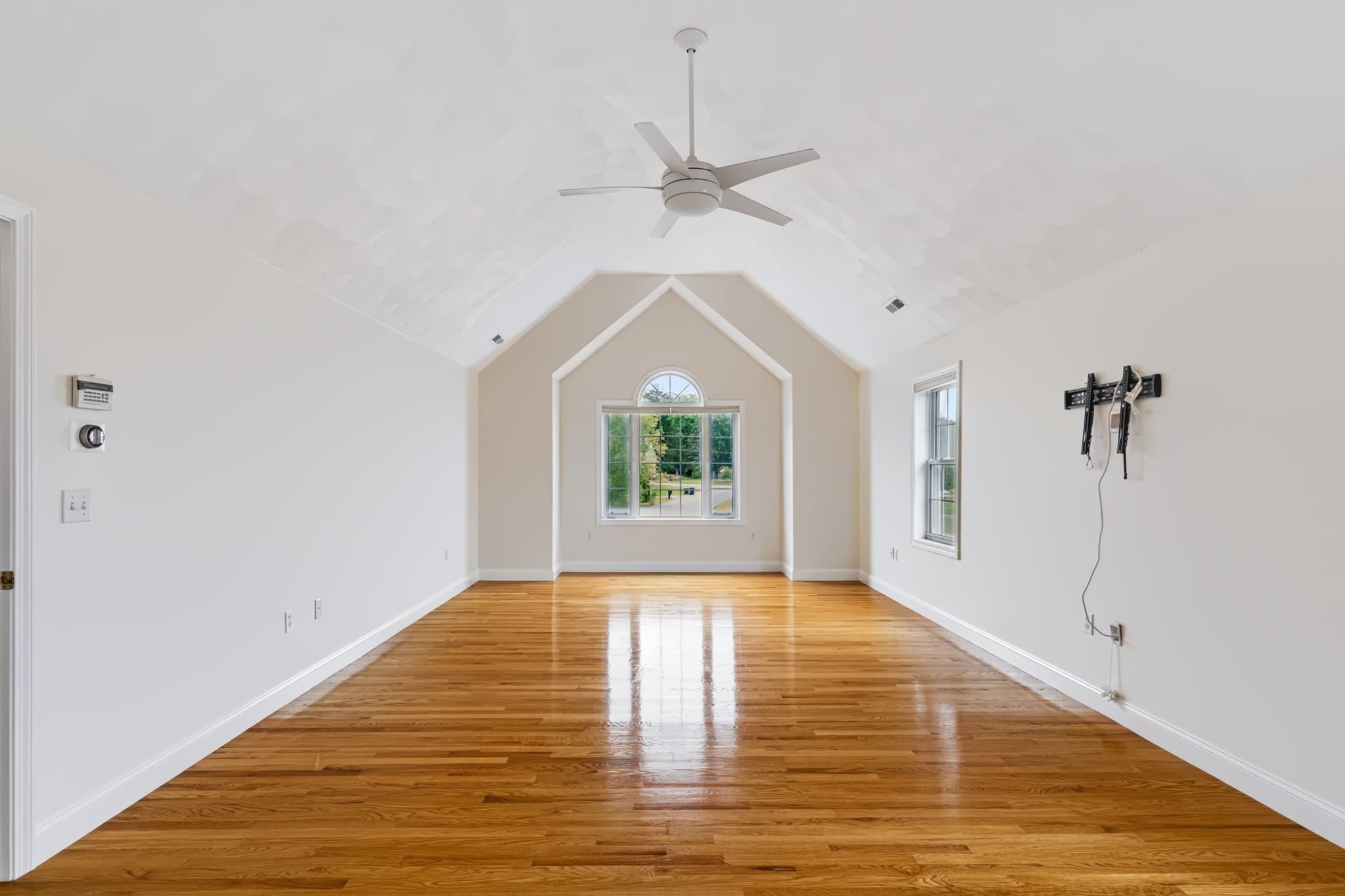 Single Family Residence at 4 Day Break Dr, Plaistow NH 03865, Plaistow, photo 20 of 42