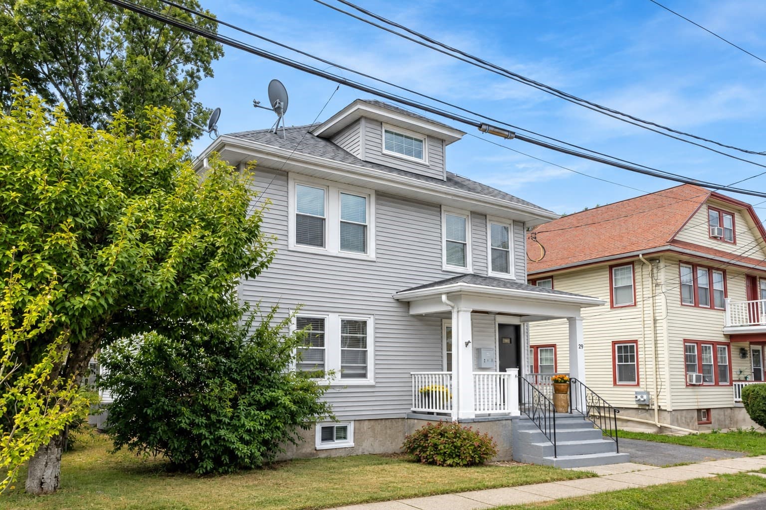 Multi Family at 29 Laurel Rd, Milton MA 02186, photo 2 of 25