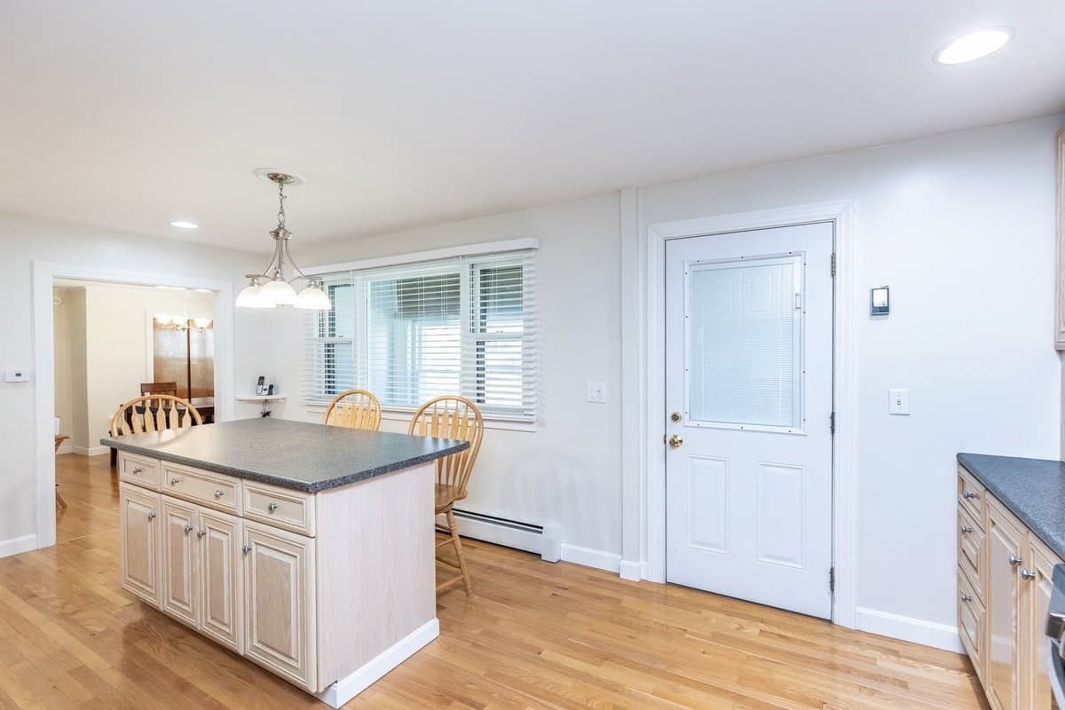 Condex at 31 Sargent St # 31, North Andover MA 01845, North Andover, photo 9 of 39