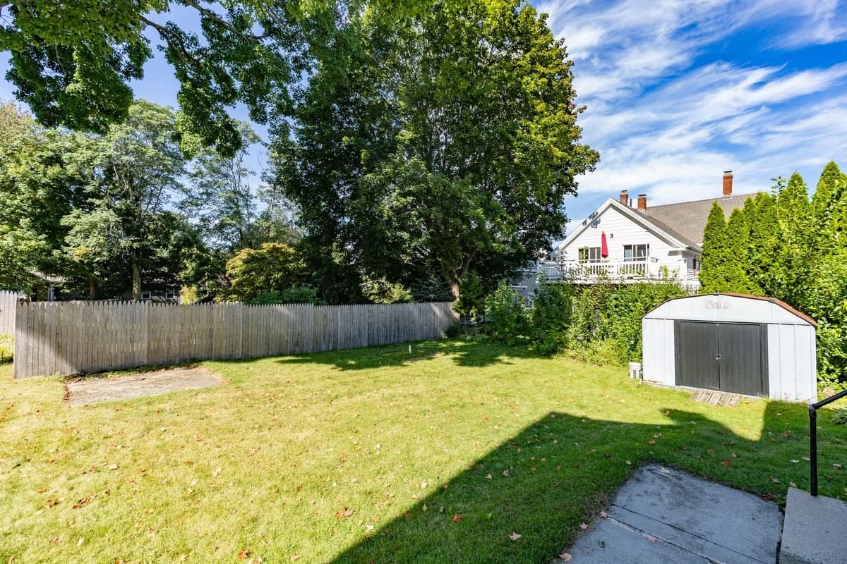 Condex at 31 Sargent St # 31, North Andover MA 01845, North Andover, photo 38 of 39