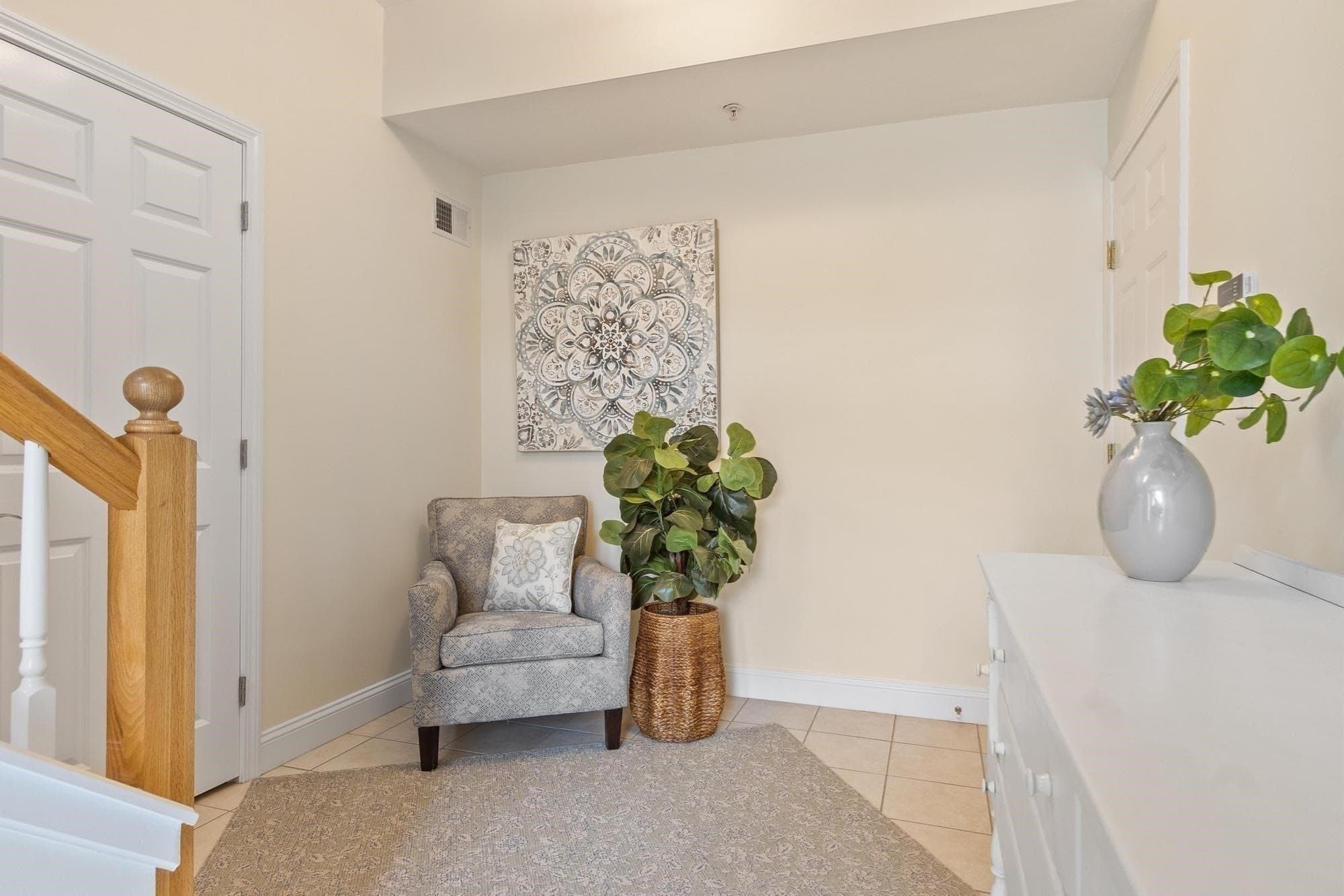 Condominium at 605 Devenwood Way # 605, Clinton MA 01510, Clinton, photo 4 of 42