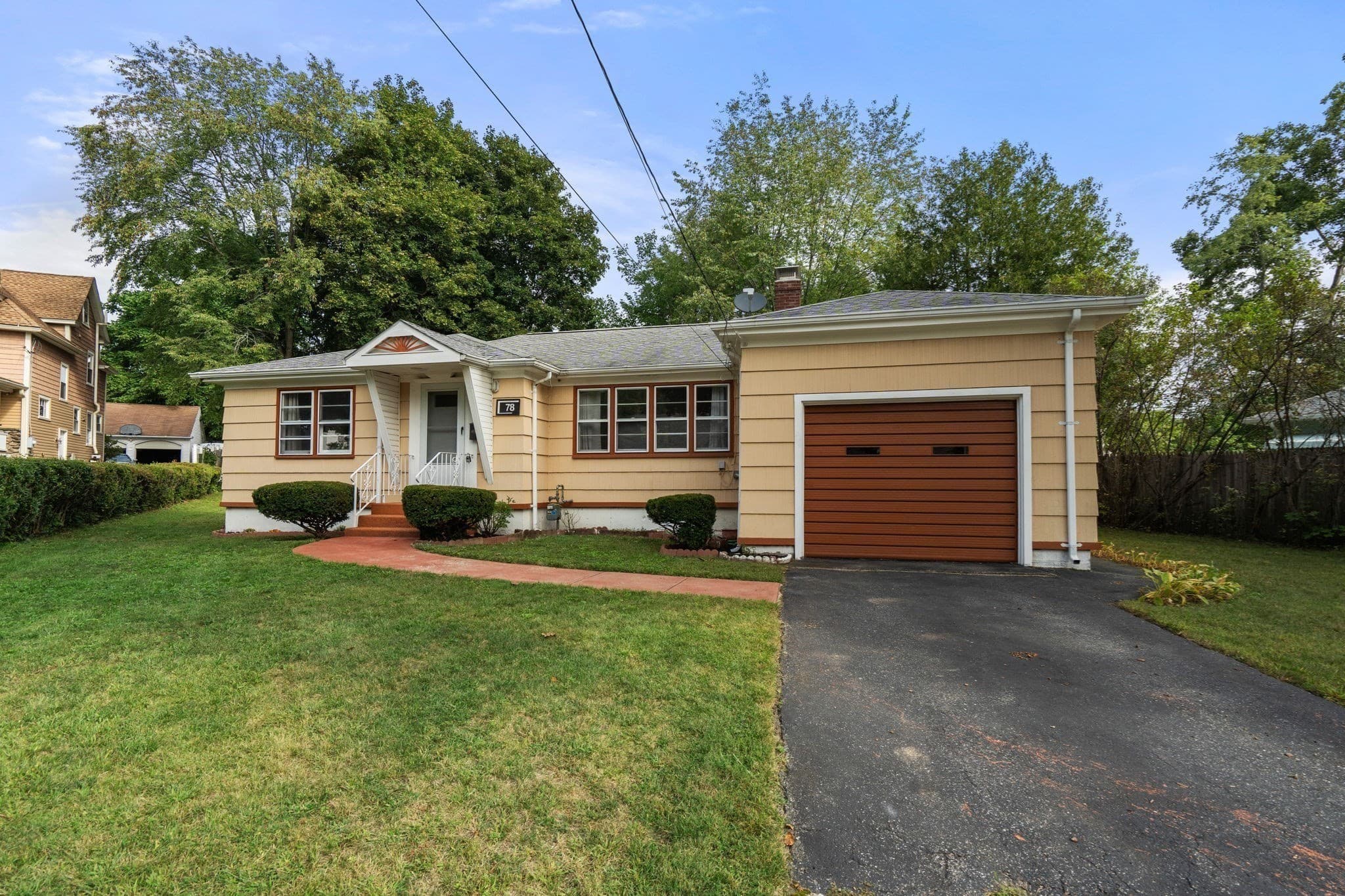 Single Family Residence at 78 Mower St, Worcester MA 01602, Worcester, photo 36 of 38