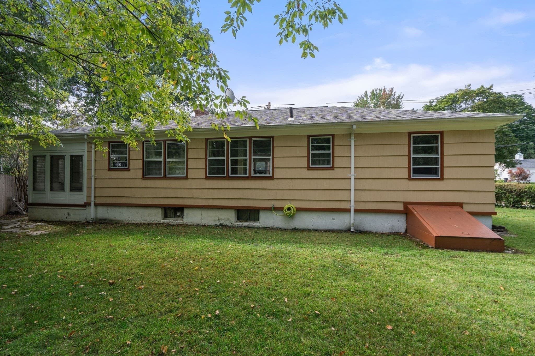 Single Family Residence at 78 Mower St, Worcester MA 01602, Worcester, photo 28 of 38
