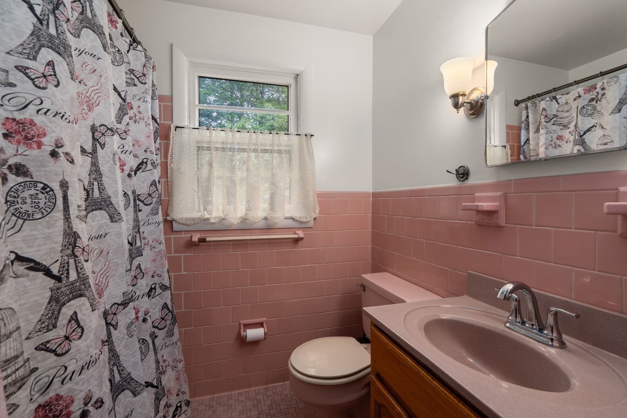 Single Family Residence at 78 Mower St, Worcester MA 01602, Worcester, photo 21 of 38