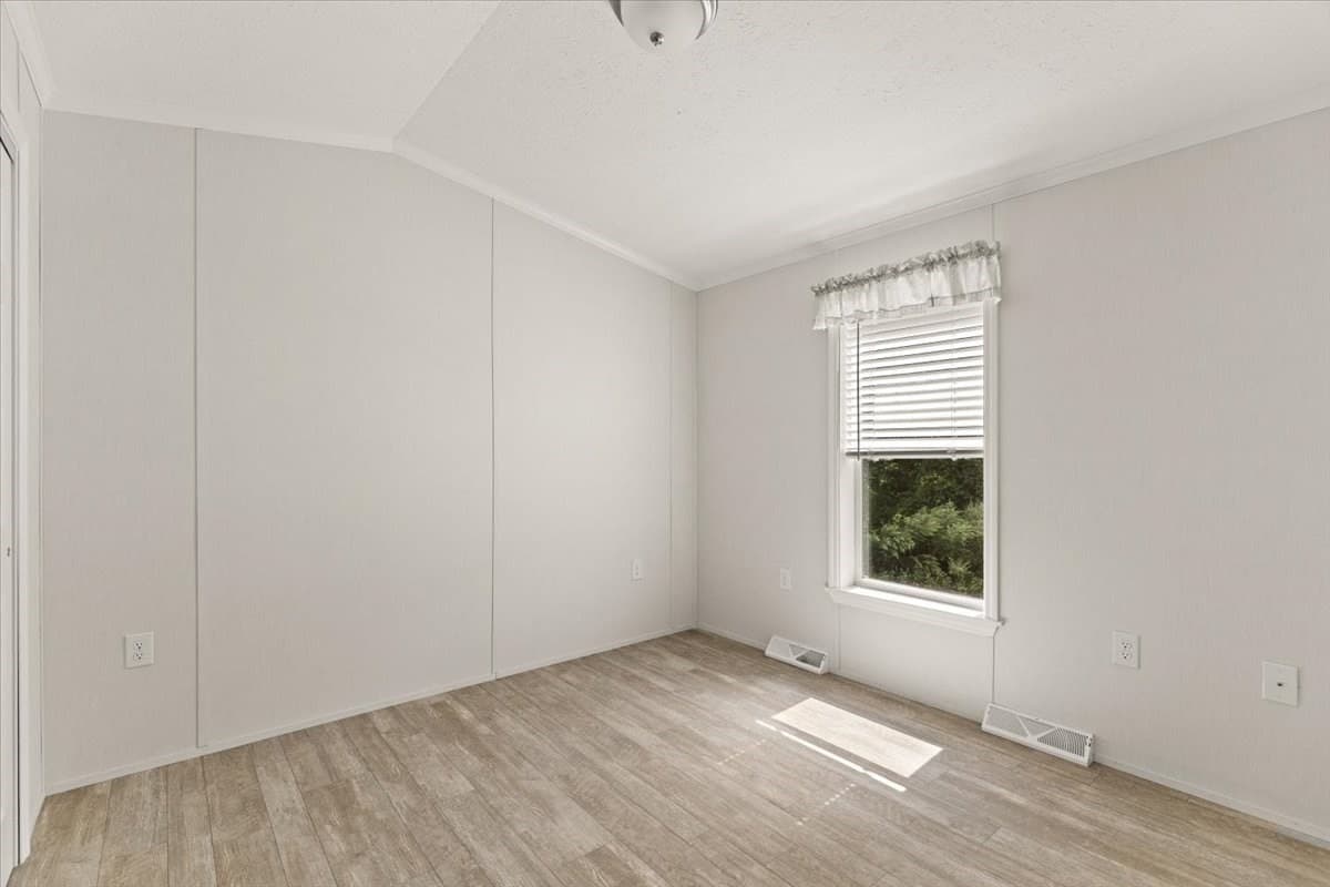 Mobile Home at 1540 Broadway # 17, Raynham MA 02767, Raynham, photo 10 of 10