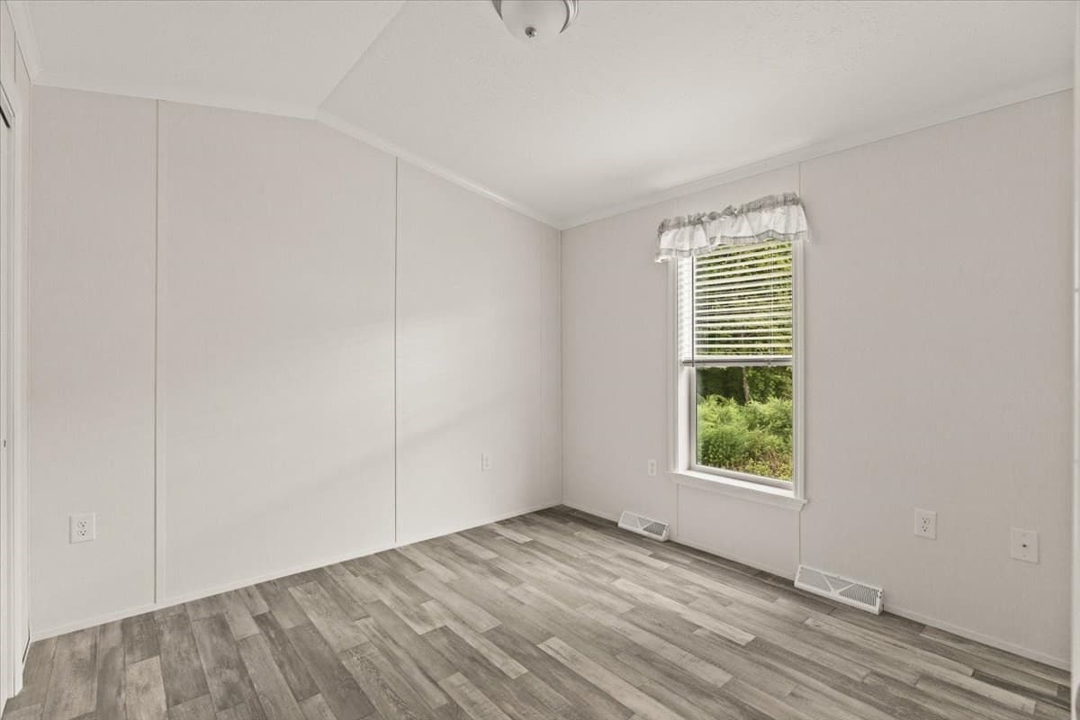 Mobile Home at 1540 Broadway # 27, Raynham MA 02767, Raynham, photo 8 of 9