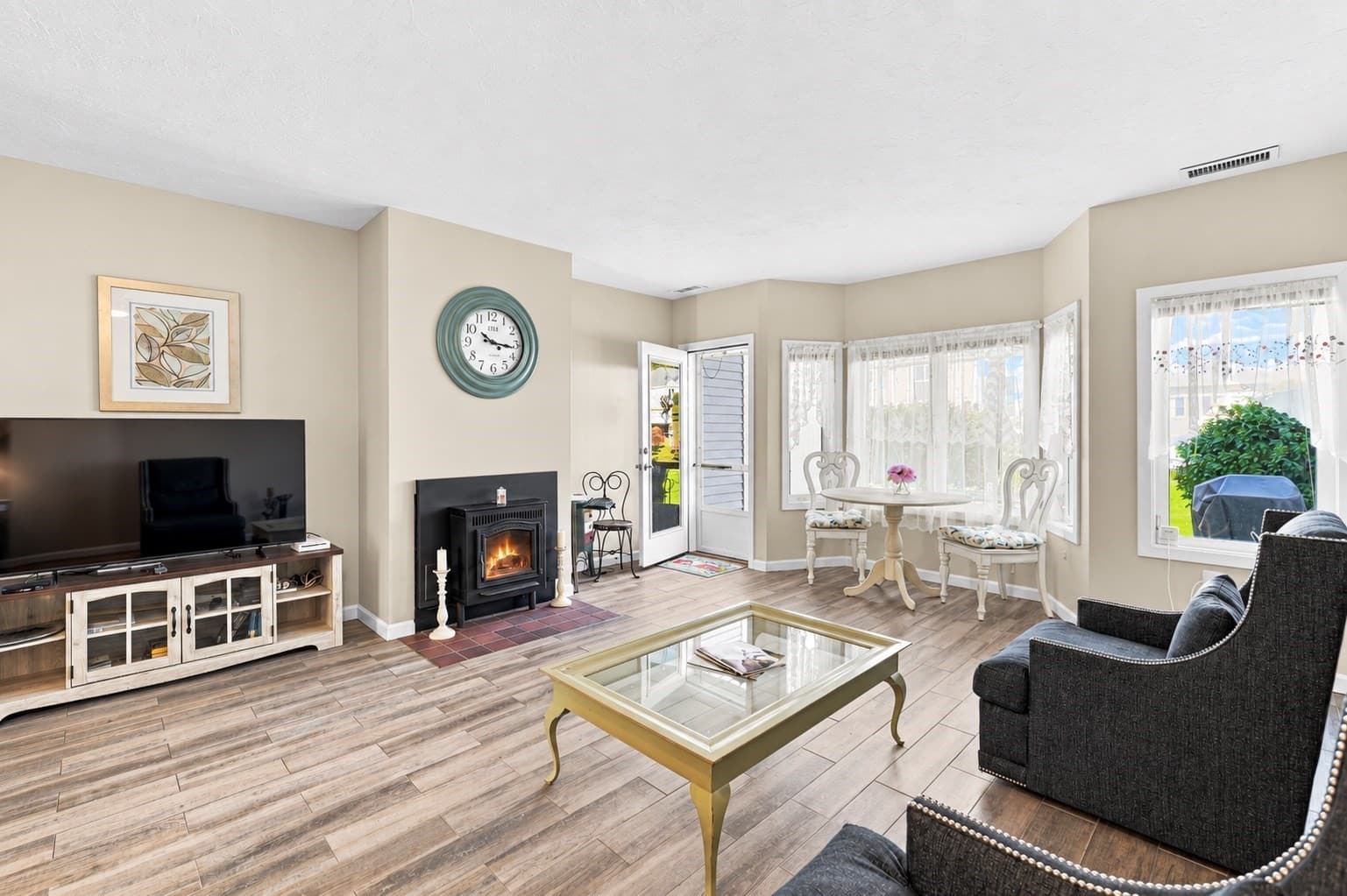 Condominium at 559 White Cliff Dr # 559, Plymouth MA 02360, Plymouth, photo 5 of 35