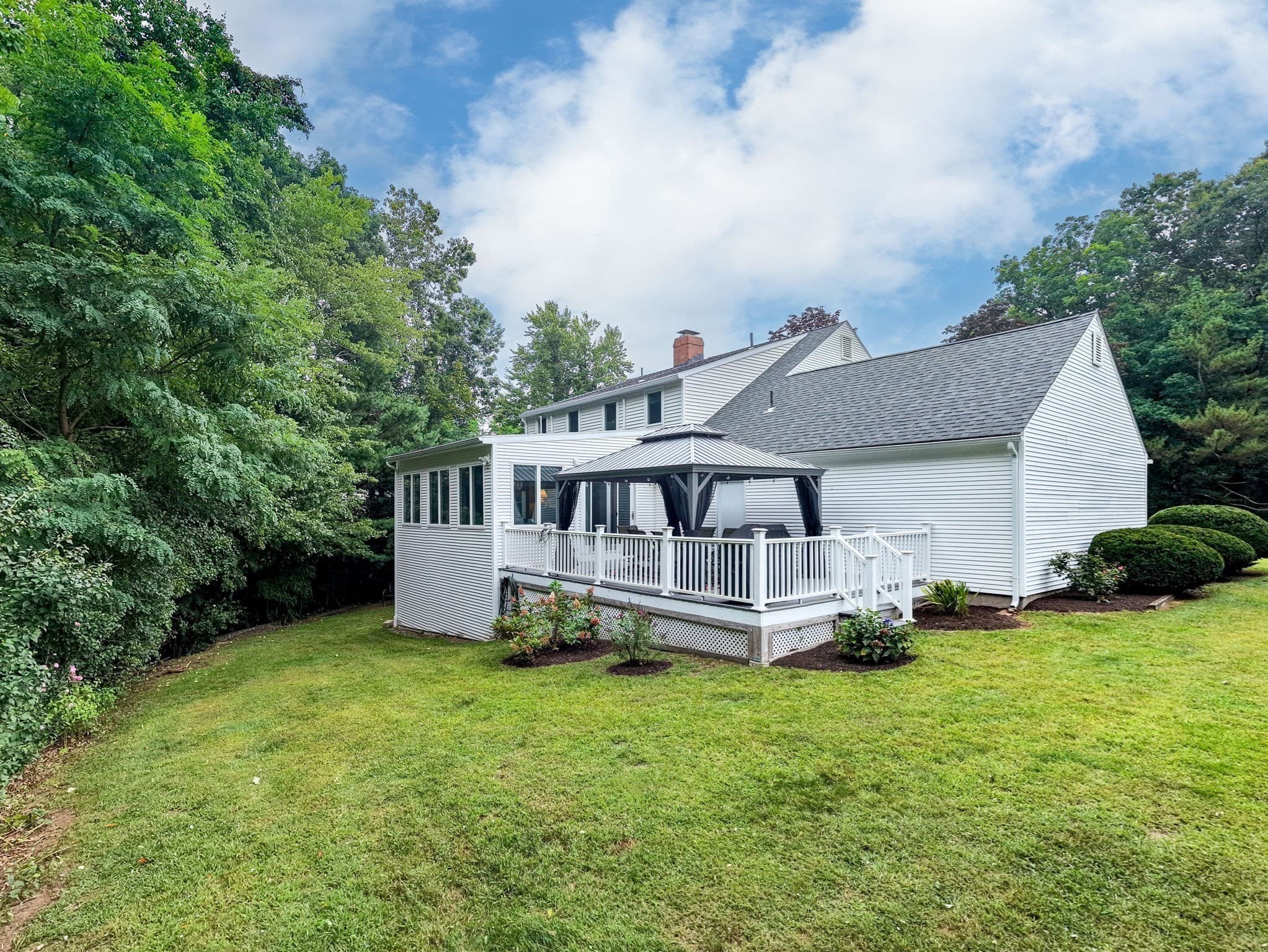 Single Family Residence at 908 Frank Smith Rd, Longmeadow MA 01106, Longmeadow, photo 39 of 42