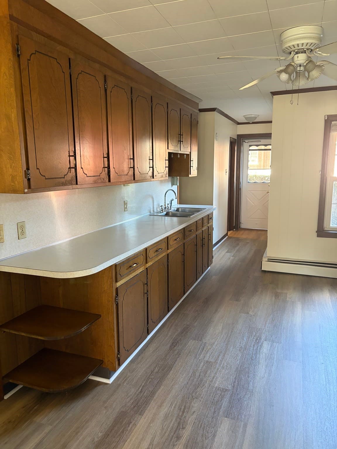 Condominium at 4 Prospect Heights # 4, Milford MA 01757, Milford, photo 3 of 12