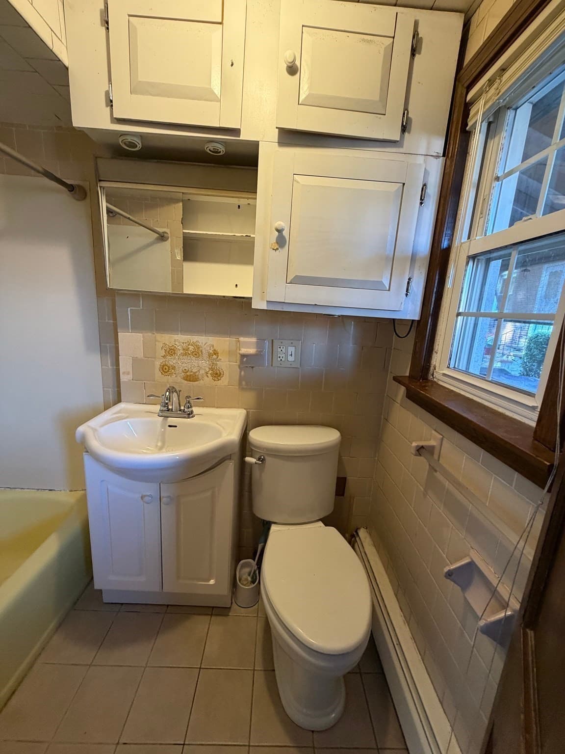 Condominium at 4 Prospect Heights # 4, Milford MA 01757, Milford, photo 8 of 12