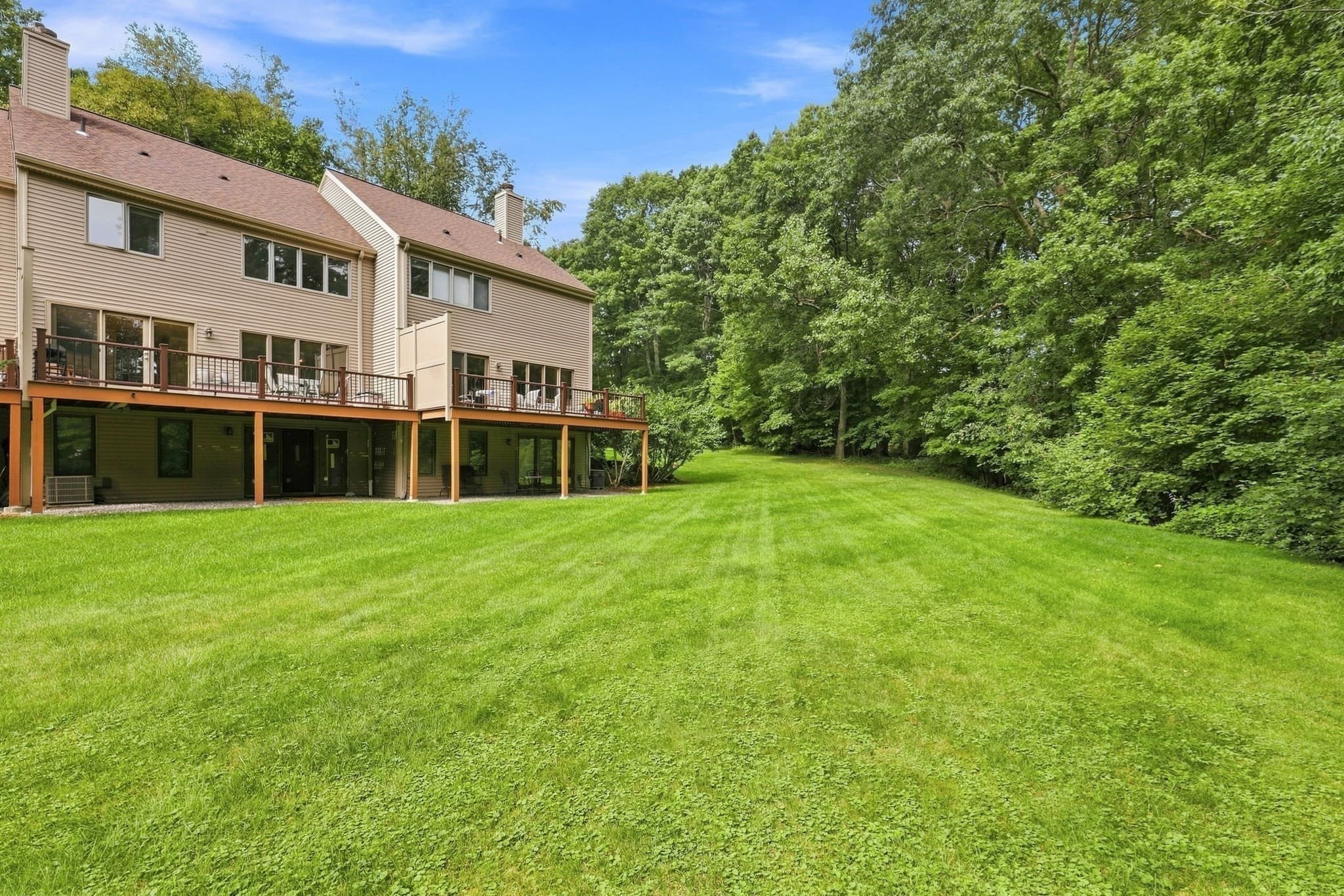 Condominium at 770 Salisbury St # 423, Worcester MA 01609, Worcester, photo 23 of 40
