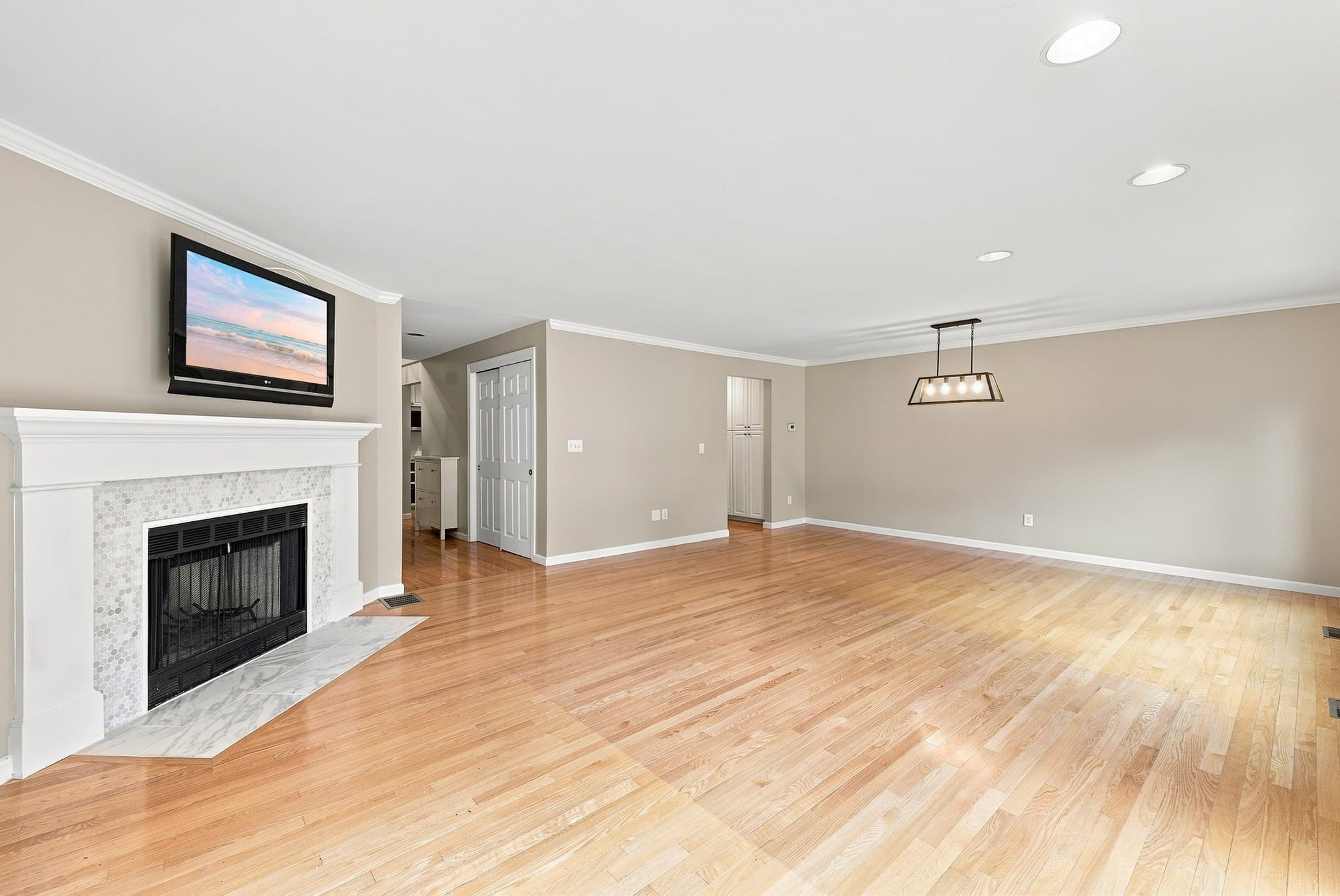 Condominium at 770 Salisbury St # 423, Worcester MA 01609, Worcester, photo 13 of 40