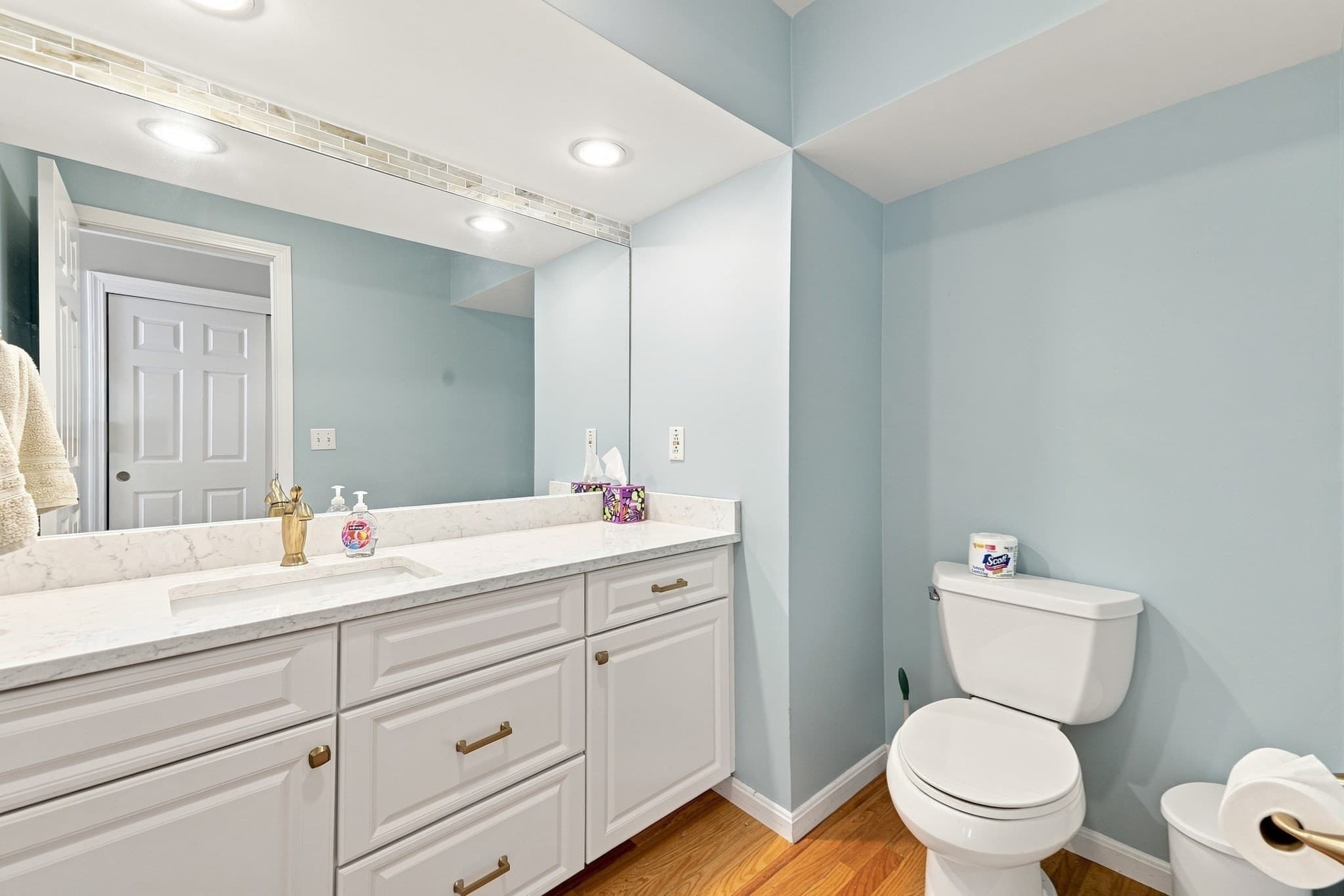 Condominium at 770 Salisbury St # 423, Worcester MA 01609, Worcester, photo 17 of 40
