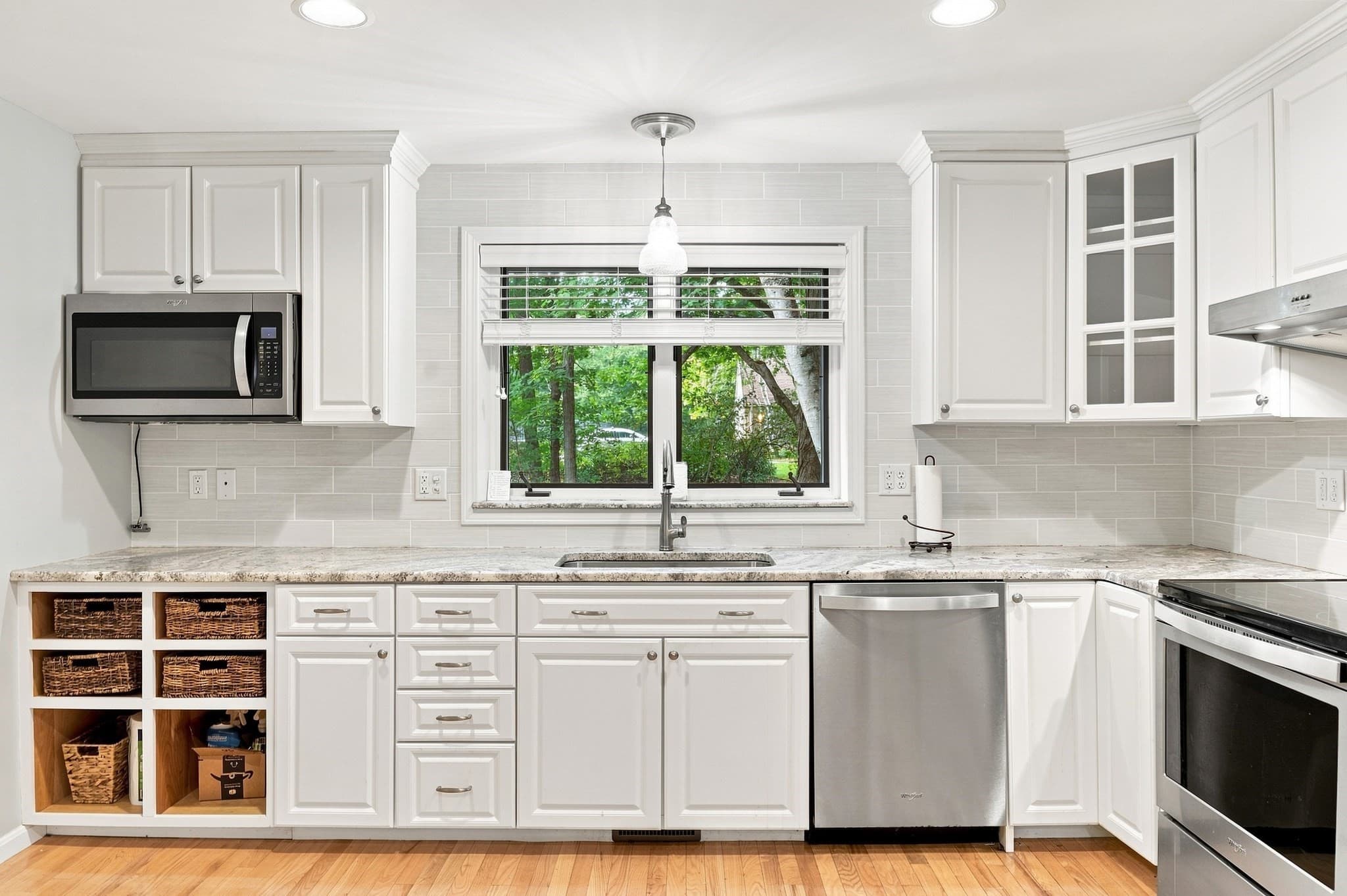 Condominium at 770 Salisbury St # 423, Worcester MA 01609, Worcester, photo 7 of 40