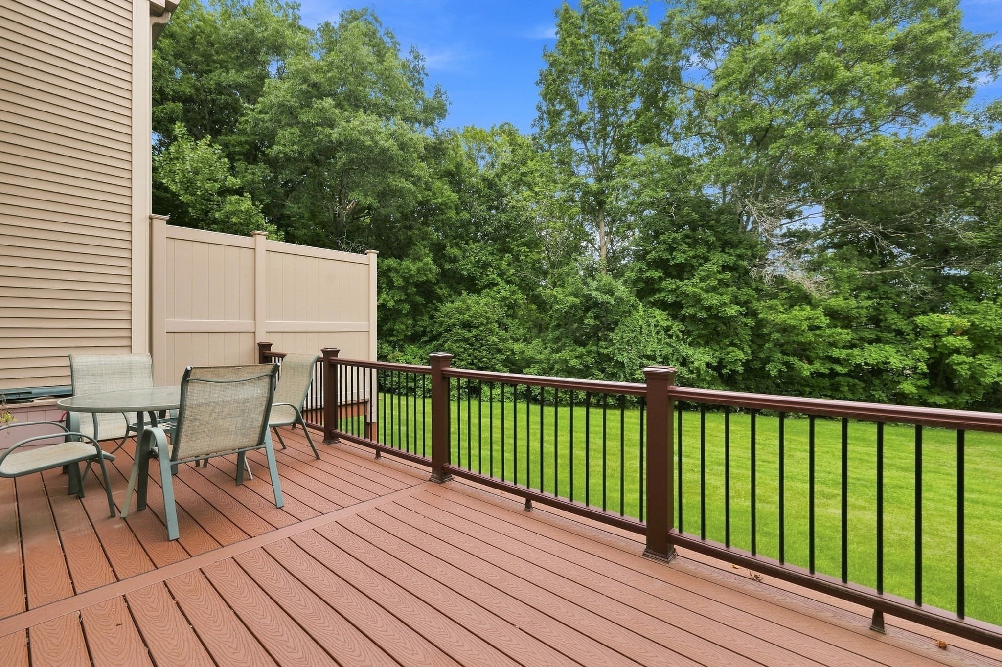 Condominium at 770 Salisbury St # 423, Worcester MA 01609, Worcester, photo 20 of 40