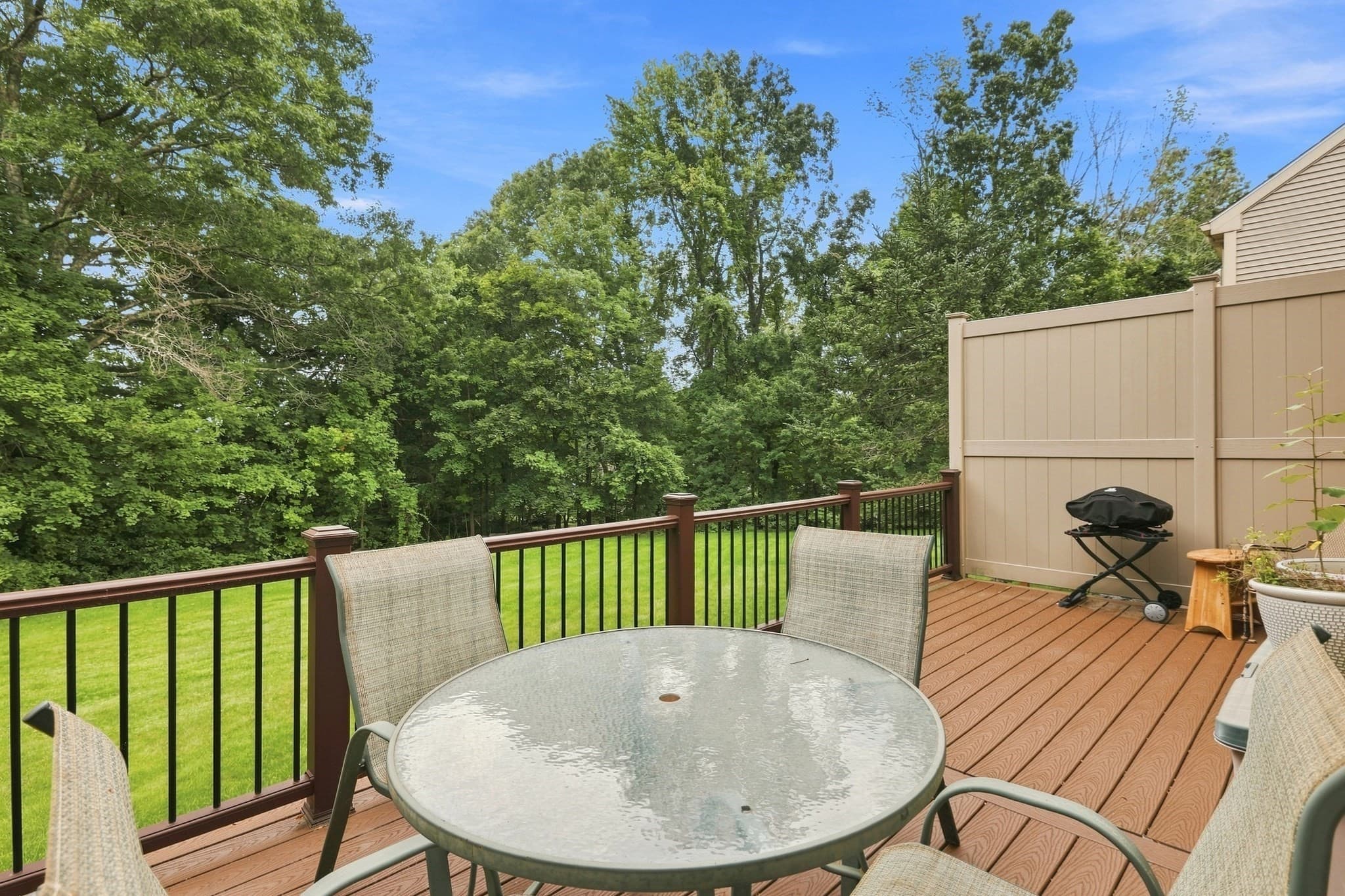 Condominium at 770 Salisbury St # 423, Worcester MA 01609, Worcester, photo 18 of 40