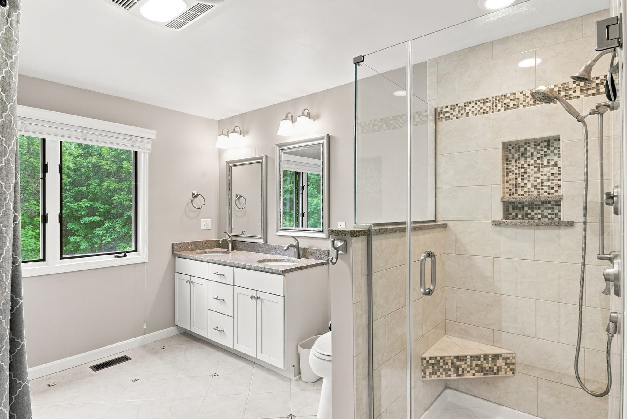 Condominium at 770 Salisbury St # 423, Worcester MA 01609, Worcester, photo 31 of 40