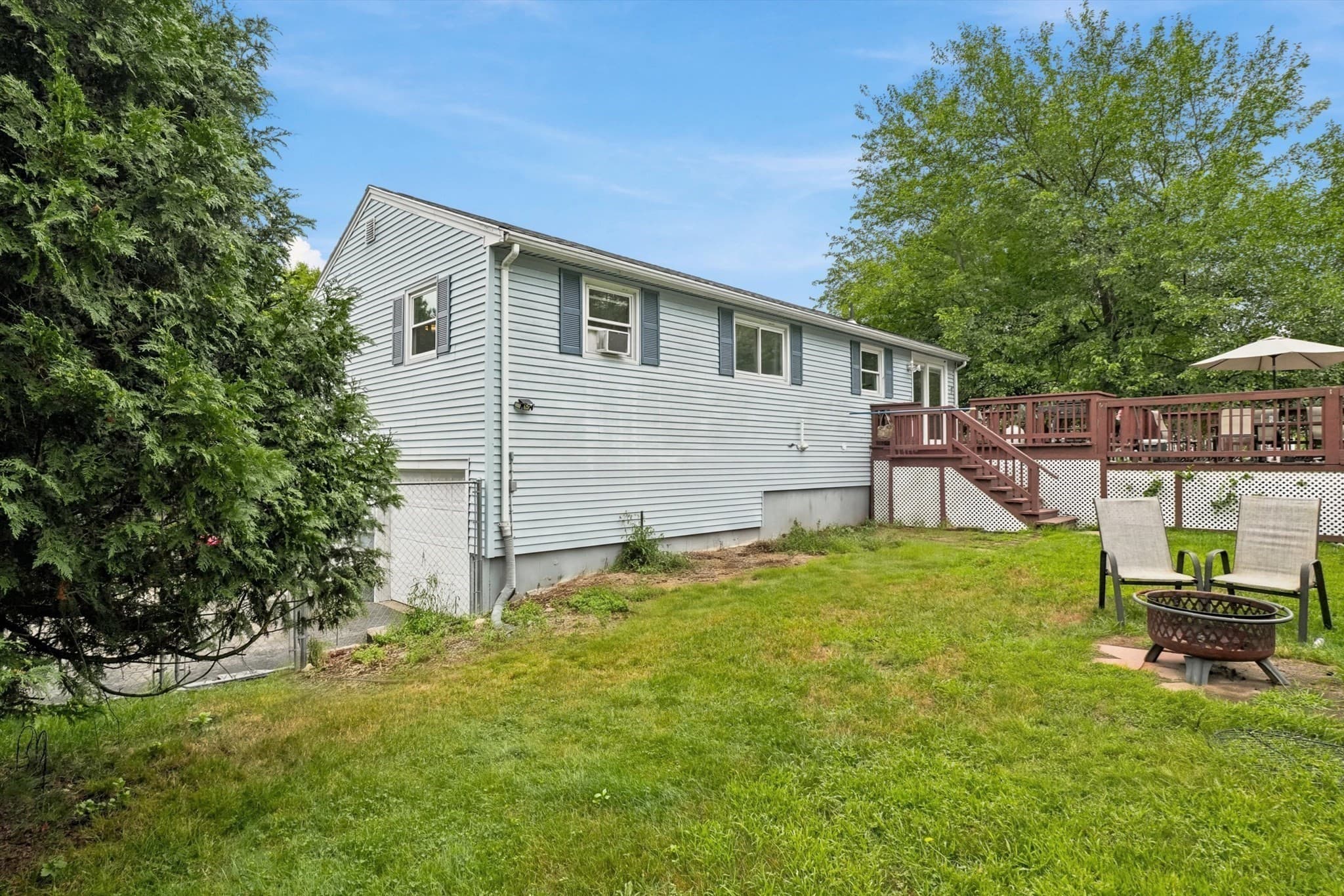 Single Family Residence at 22 Woodbury St, Salem NH 03079, Salem, photo 27 of 34