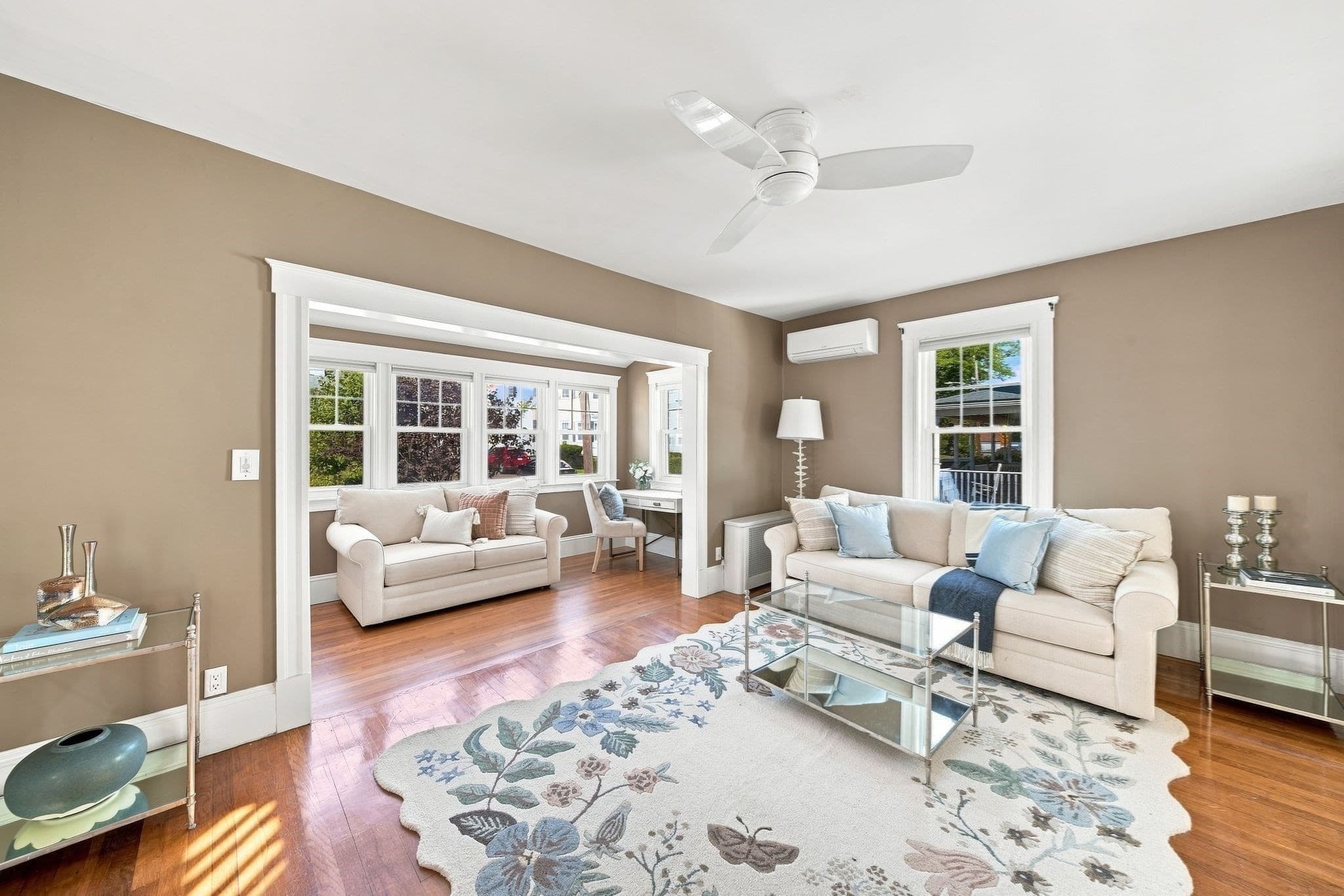 Single Family Residence at 54 Emerson Street, Wakefield MA 01880, Wakefield, photo 6 of 38