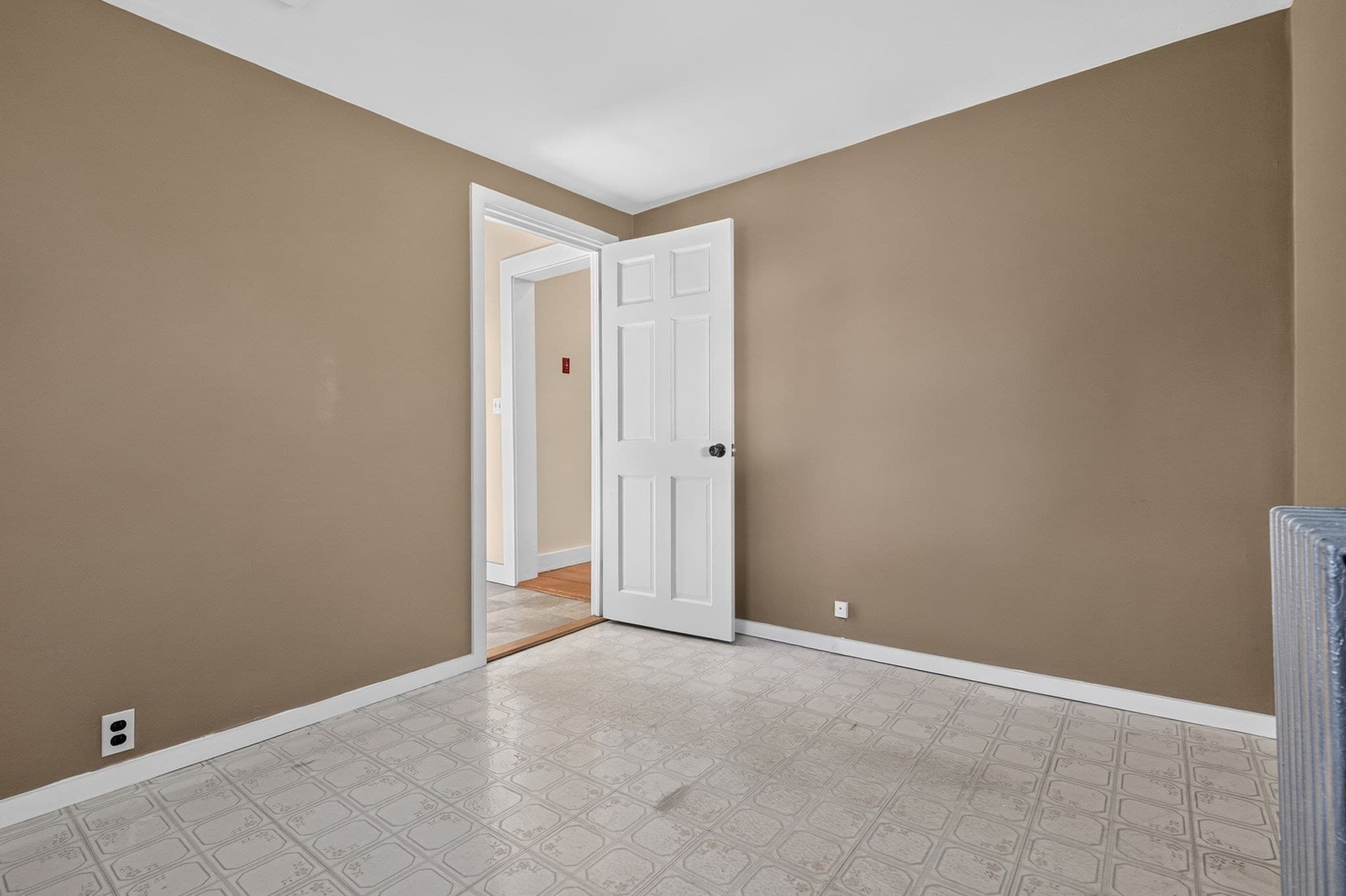 Single Family Residence at 10 Hayward St, Randolph MA 02368, Randolph, photo 20 of 35