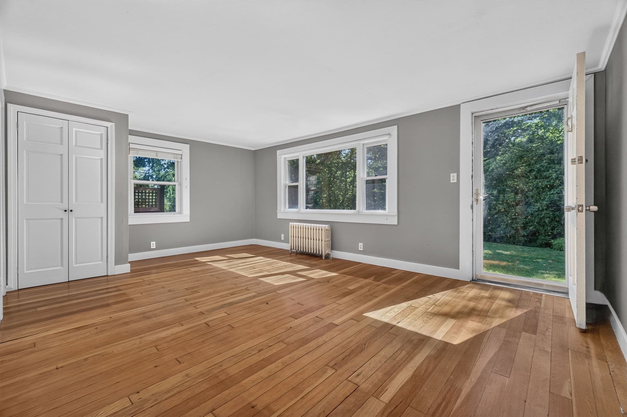Single Family Residence at 10 Hayward St, Randolph MA 02368, Randolph, photo 11 of 35