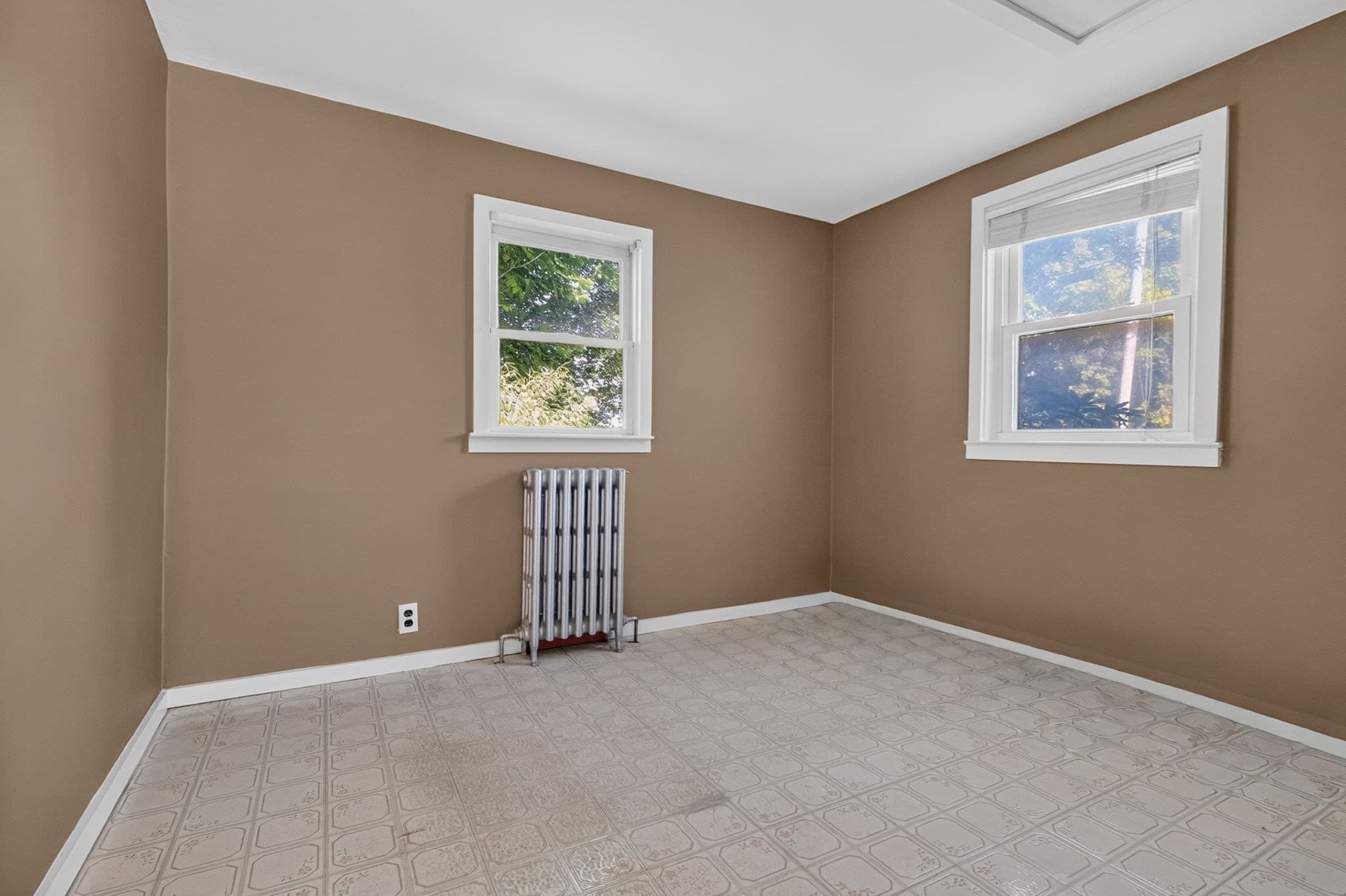 Single Family Residence at 10 Hayward St, Randolph MA 02368, Randolph, photo 21 of 35