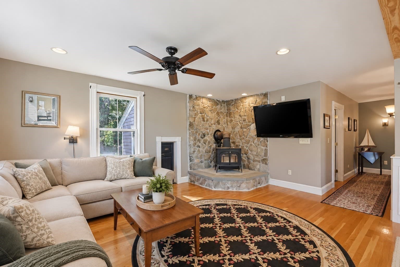 Single Family Residence at 40 Lydon, Norwood MA 02062, Norwood, photo 12 of 42