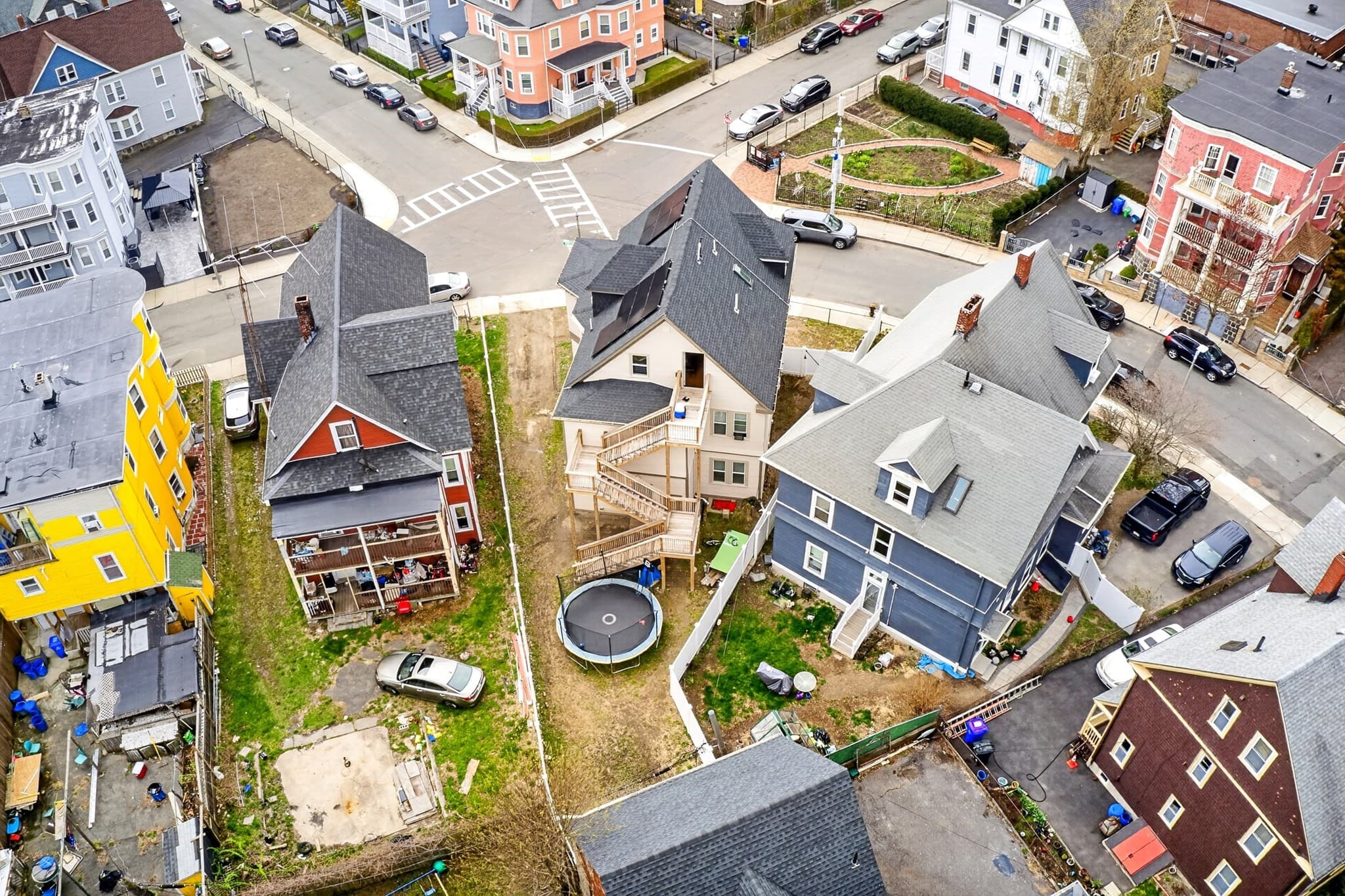 3 Family at 37 Stonehurst, Boston MA 02122, photo 23 of 25