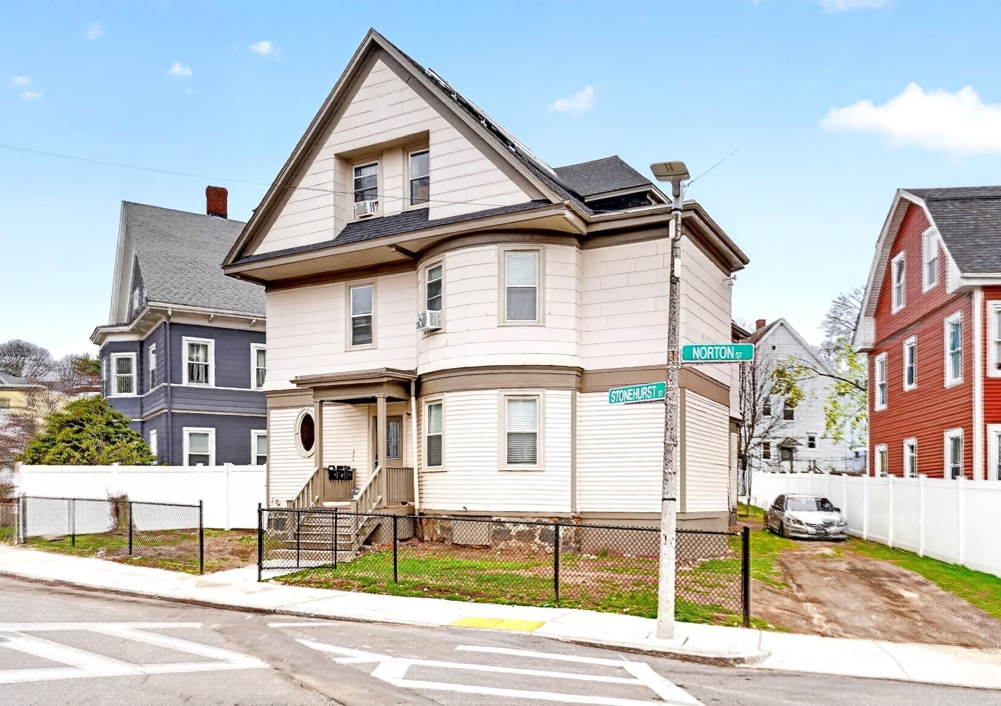37 Stonehurst, Boston MA 02122
