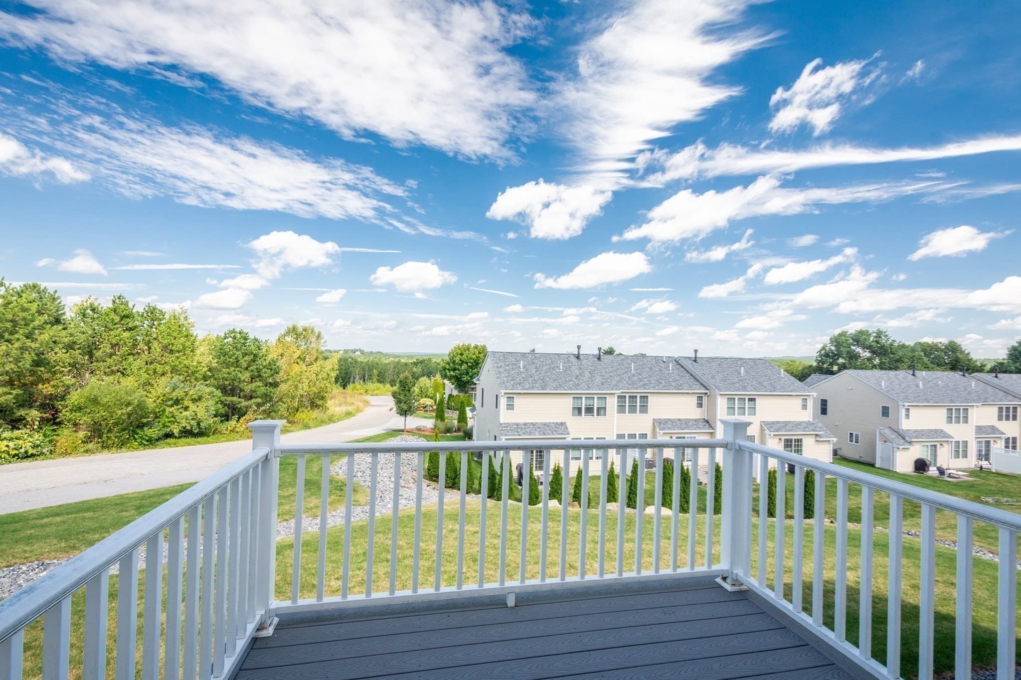 Condominium at 1204 Hazelwood Way # 1204, Clinton MA 01510, Clinton, photo 11 of 38
