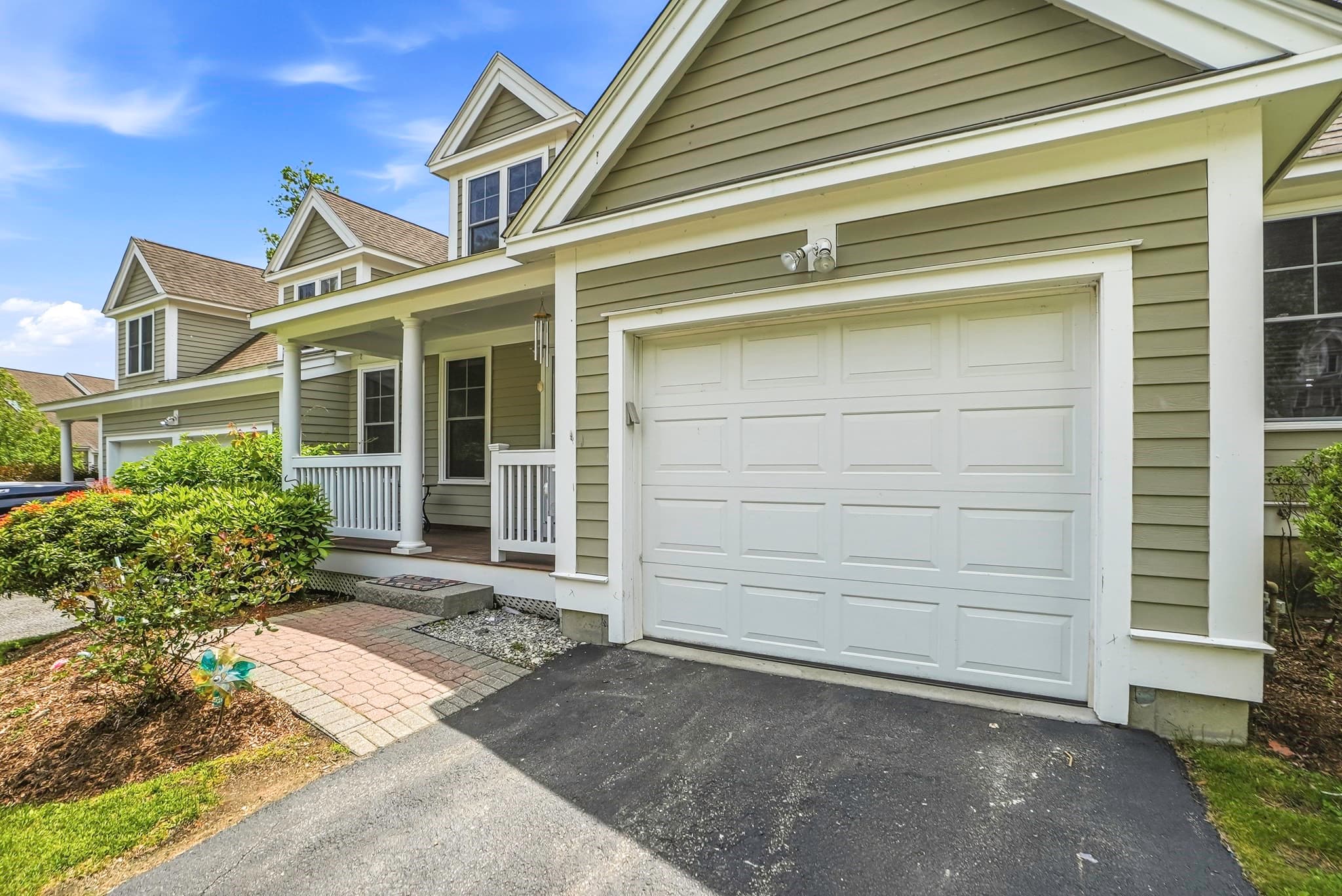 Condominium at 3 Woodbridge Court # 3, Grafton MA 01536, Grafton, photo 2 of 42