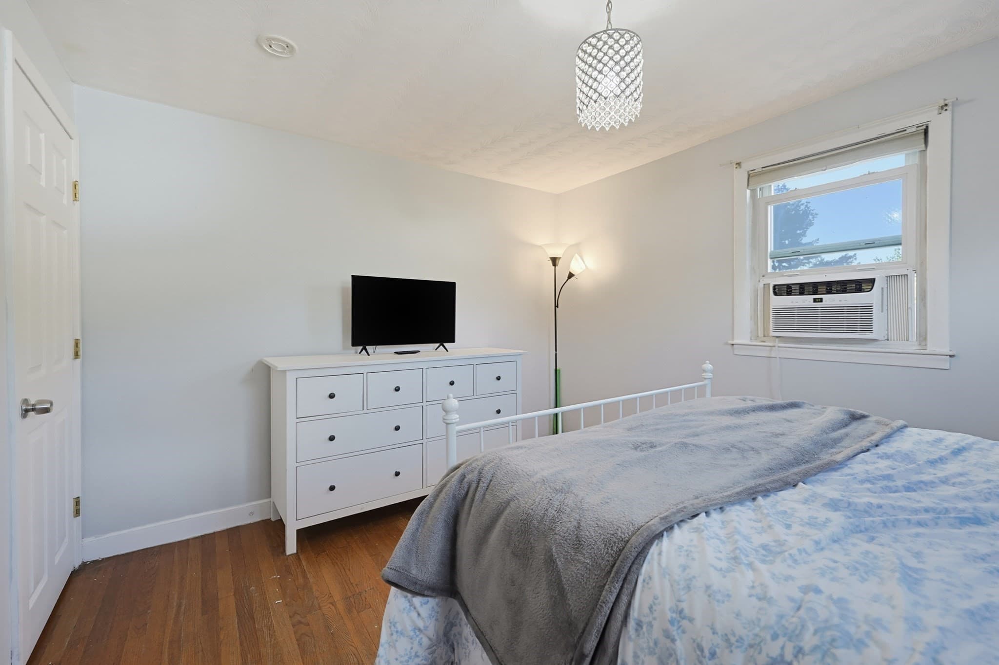 Single Family Residence at 122 Westview Dr, Norwood MA 02062, Norwood, photo 13 of 33