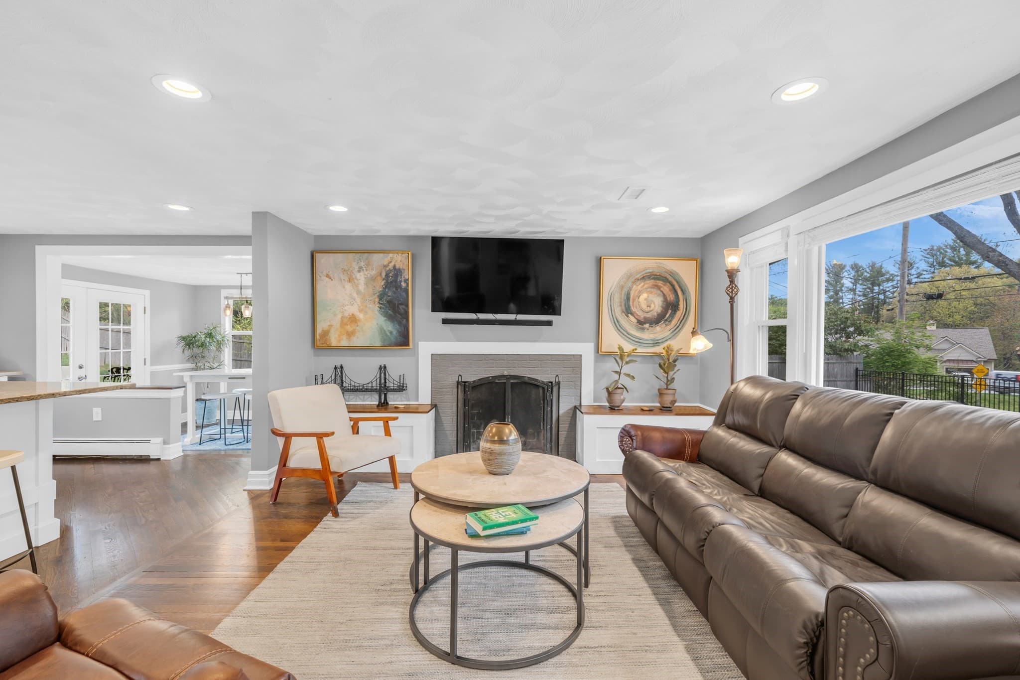 Single Family Residence at 400 Andover St, Wilmington MA 01887, Wilmington, photo 3 of 29