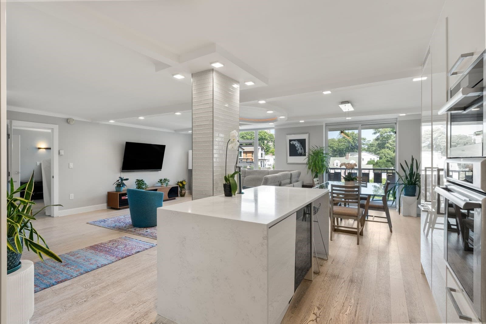 Condominium at 280 Boylston St # 308, Newton MA 02467, Newton, photo 7 of 40
