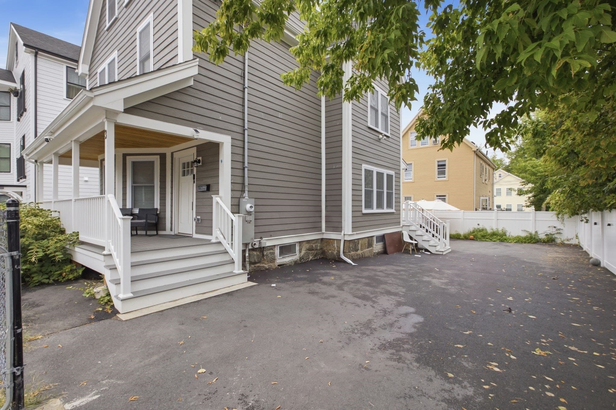 Single Family Residence at 3 Oakhurst St, Boston MA 02124, Boston, photo 5 of 40