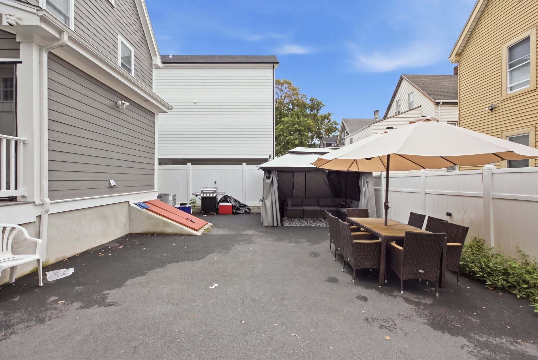 Single Family Residence at 3 Oakhurst St, Boston MA 02124, Boston, photo 34 of 40