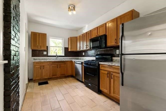 Single Family Residence at 69 Franklin St, Lynn MA 01902, Lynn, photo 15 of 33