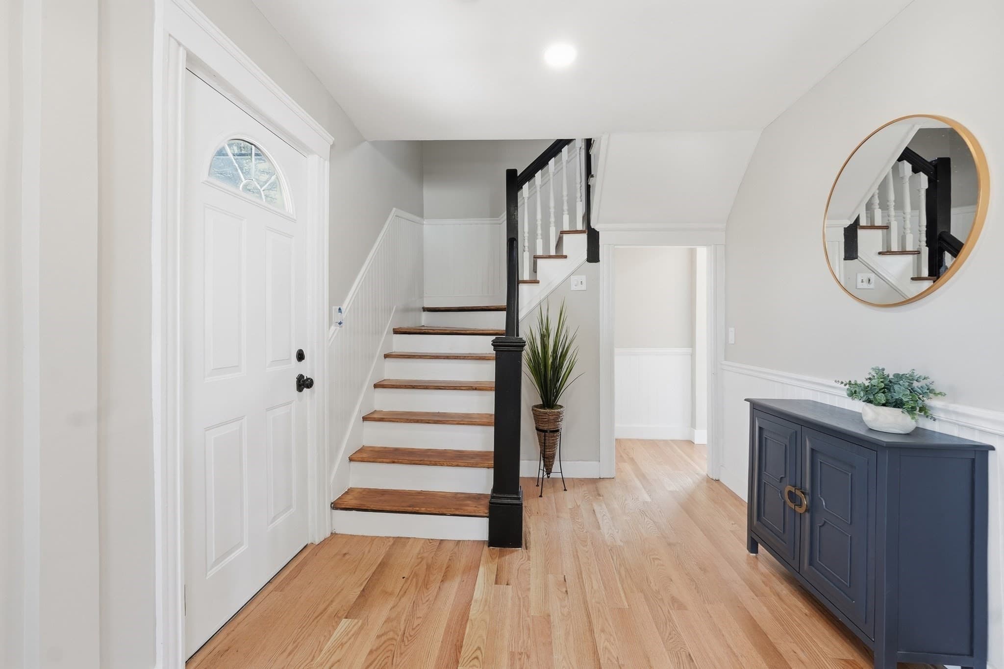 Single Family Residence at 36 Central St, Auburn MA 01501, Auburn, photo 18 of 29
