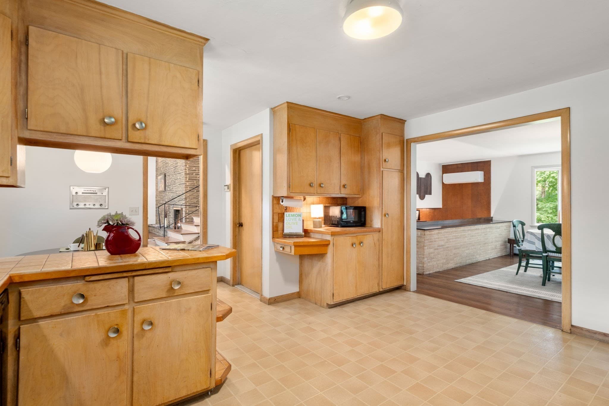 Single Family Residence at 326 Williams, Longmeadow MA 01106, Longmeadow, photo 13 of 42