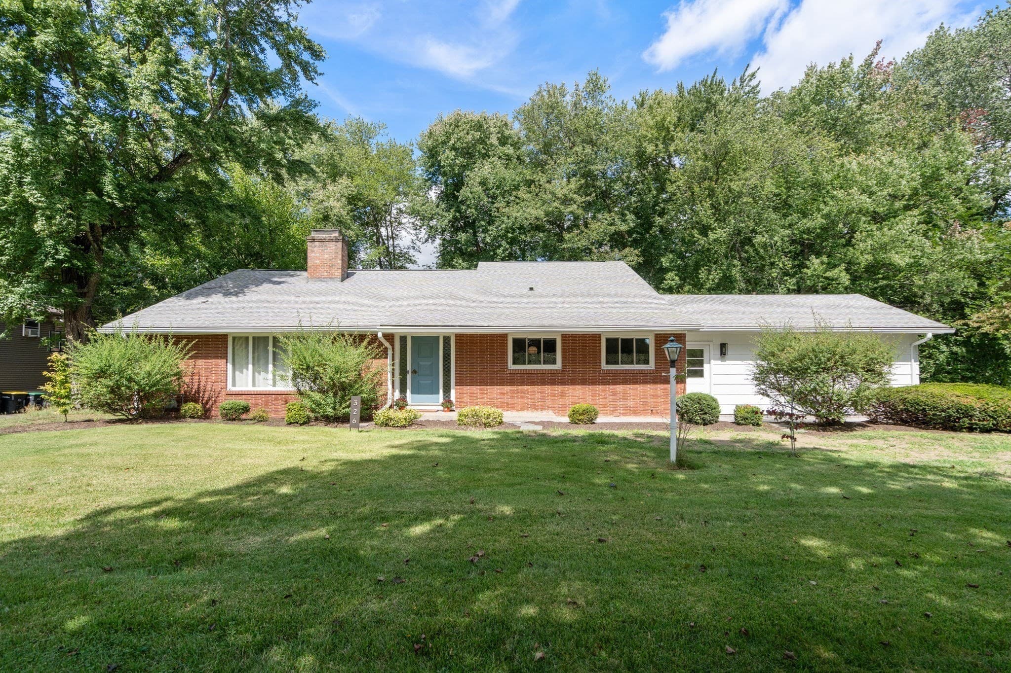 Single Family Residence at 326 Williams, Longmeadow MA 01106, Longmeadow, photo 34 of 42