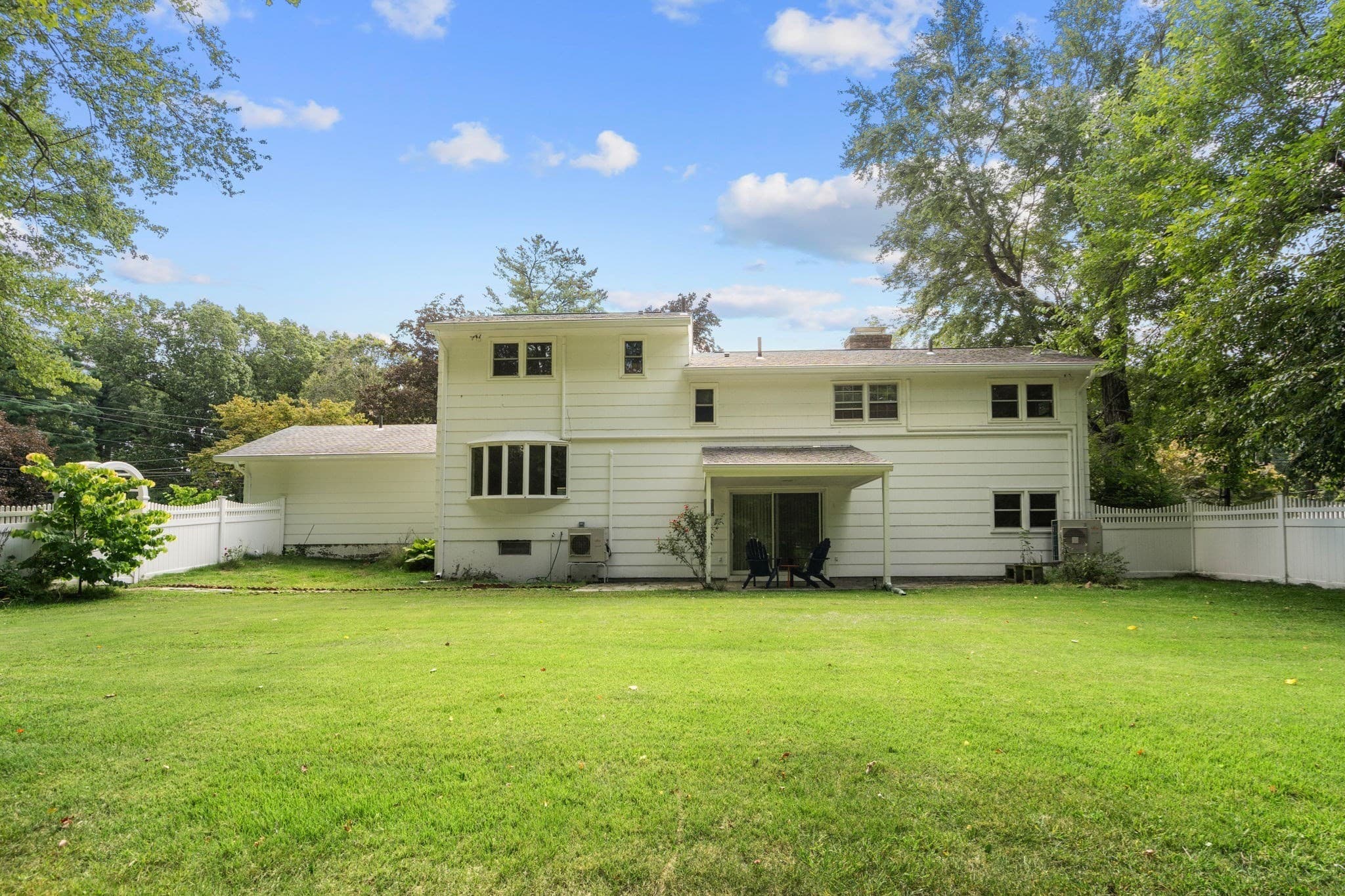 Single Family Residence at 326 Williams, Longmeadow MA 01106, Longmeadow, photo 38 of 42